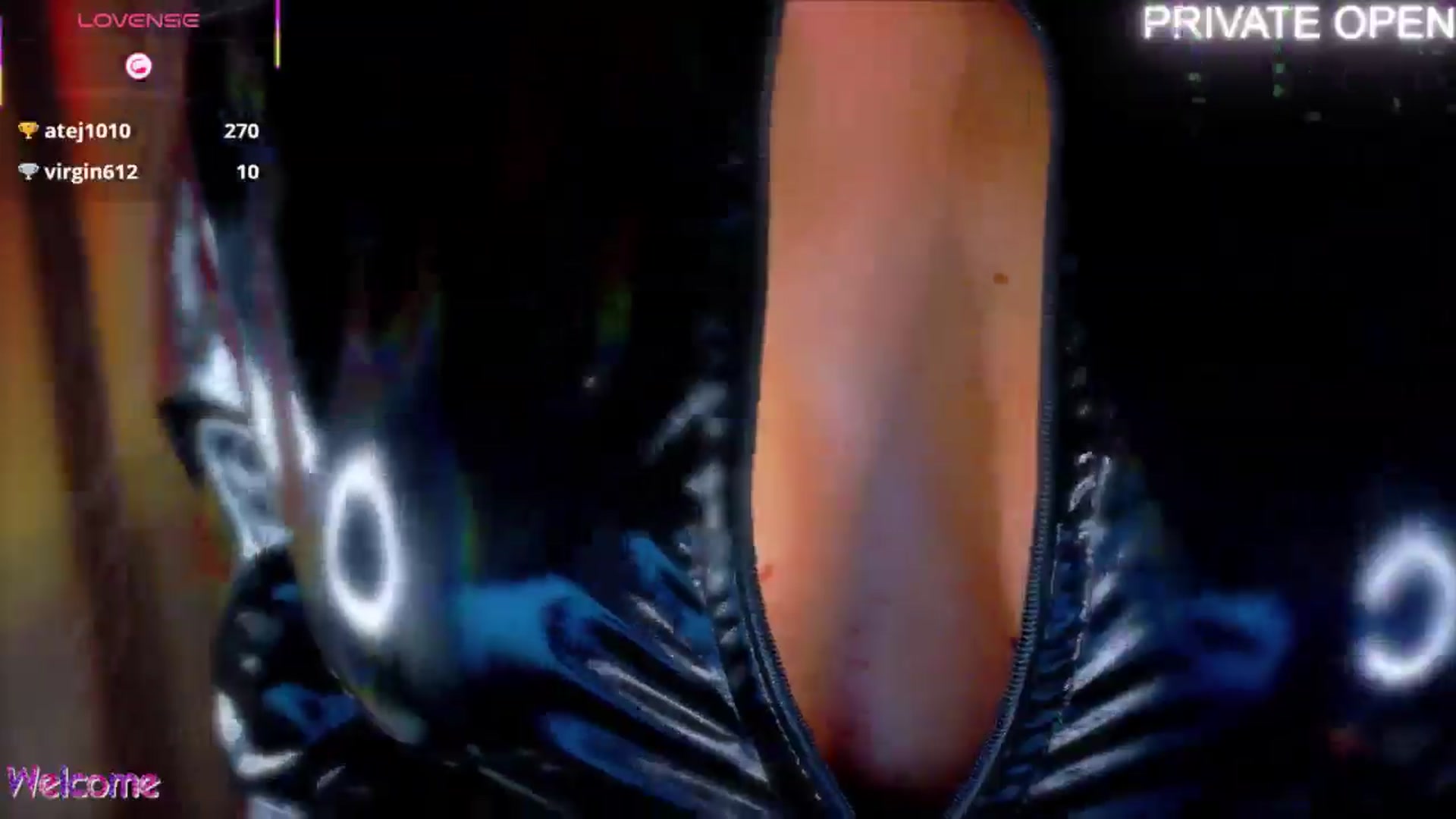 Gallery image thumbnail from ANNYAx's myfreecams stream on, 04/22/2026, 17:33 image 12 of 20