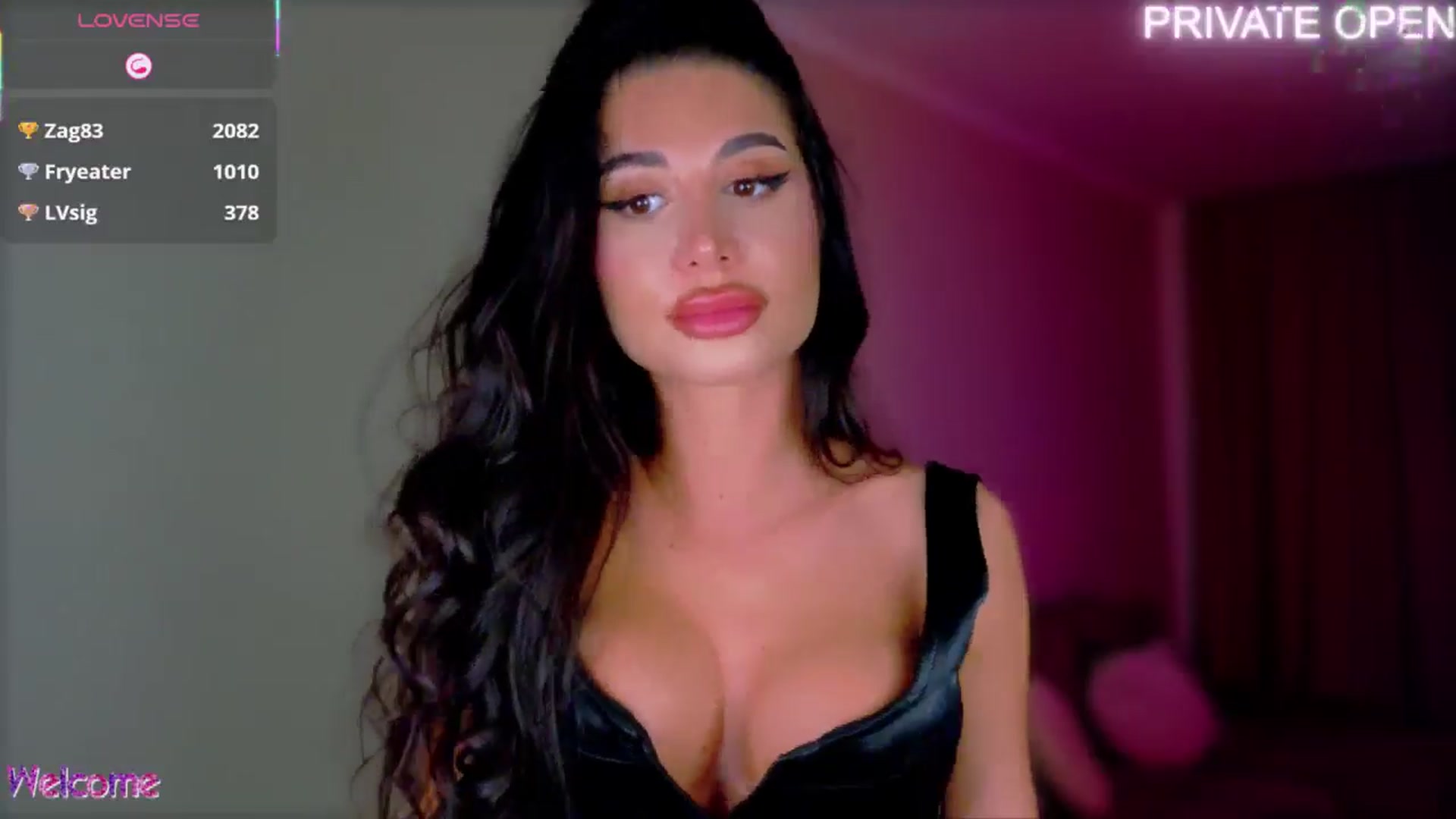 Gallery image thumbnail from ANNYAx's myfreecams stream on, 05/09/2026, 17:52 image 7 of 20