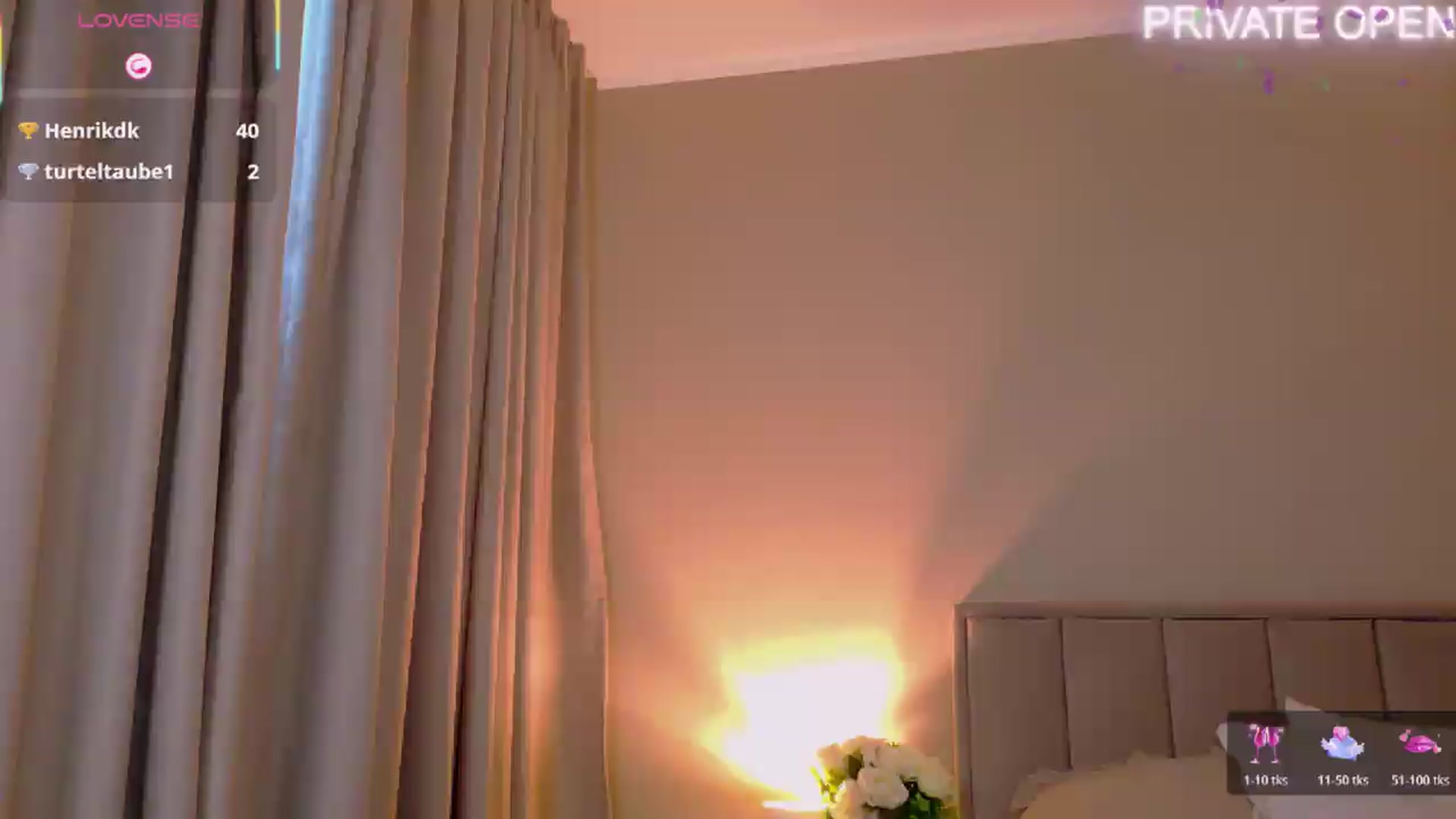Gallery image thumbnail from ANNYAx's myfreecams stream on, 05/14/2026, 15:54 image 17 of 20