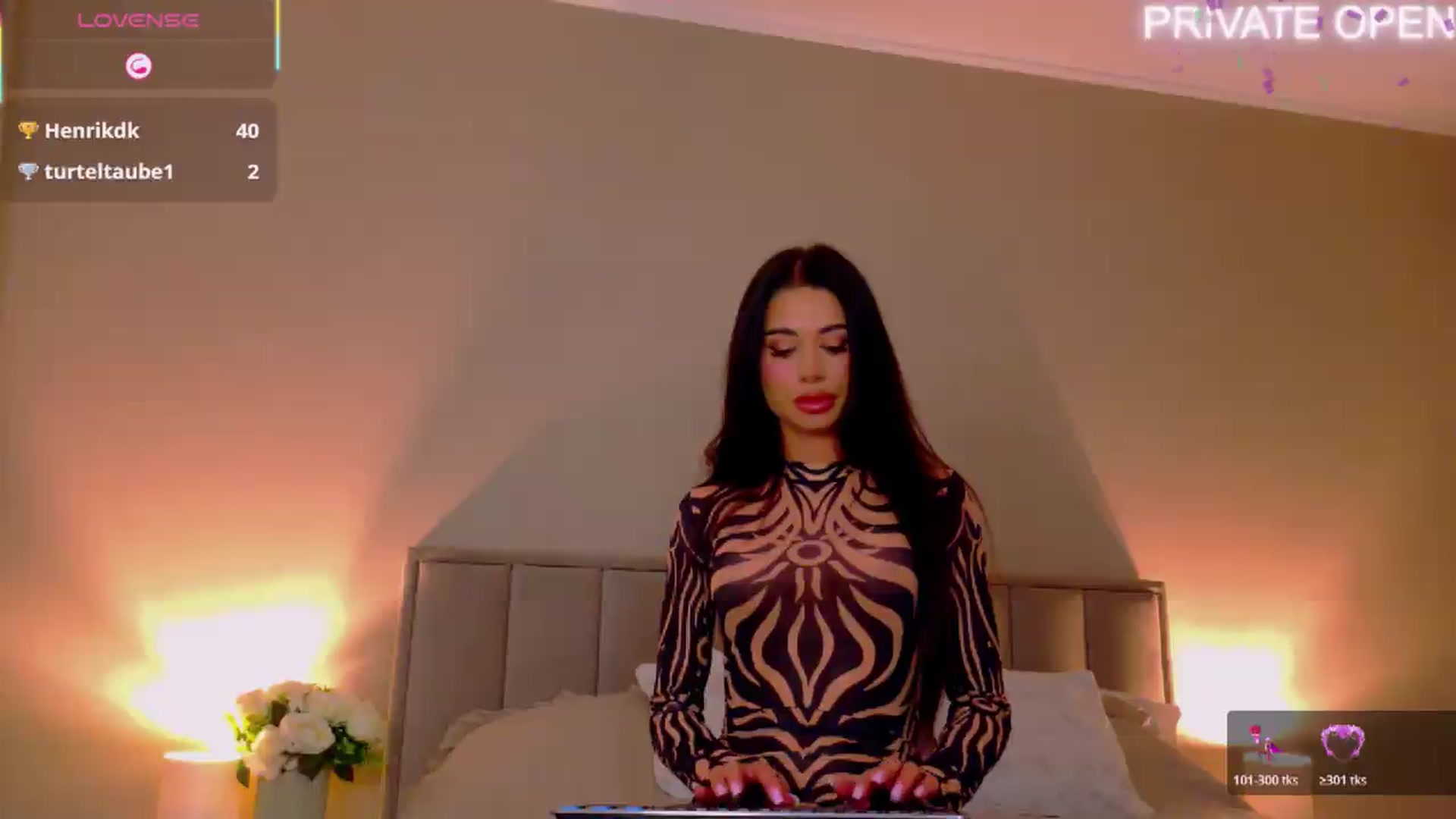 Gallery image thumbnail from ANNYAx's myfreecams stream on, 05/14/2026, 15:54 image 16 of 20