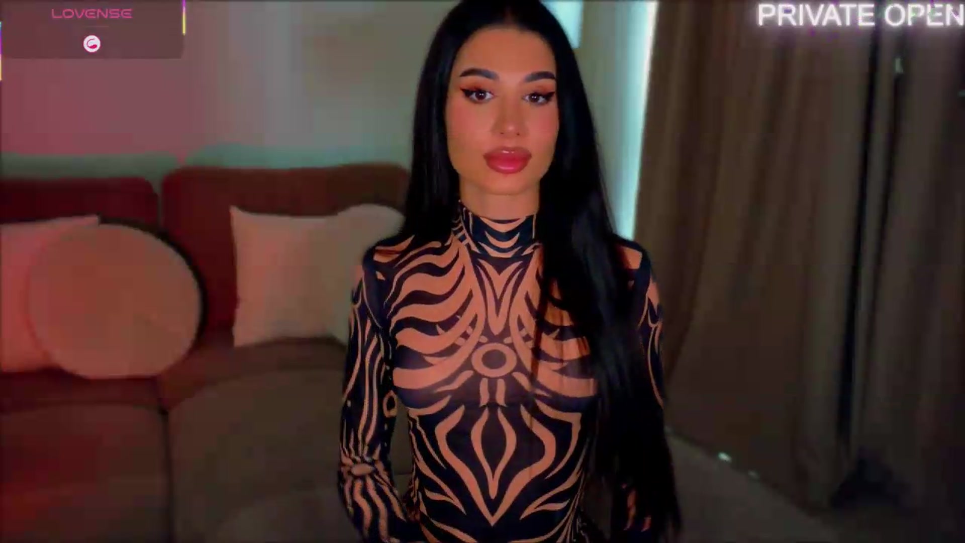 Gallery image thumbnail from ANNYAx's myfreecams stream on, 05/19/2026, 13:15 image 10 of 20