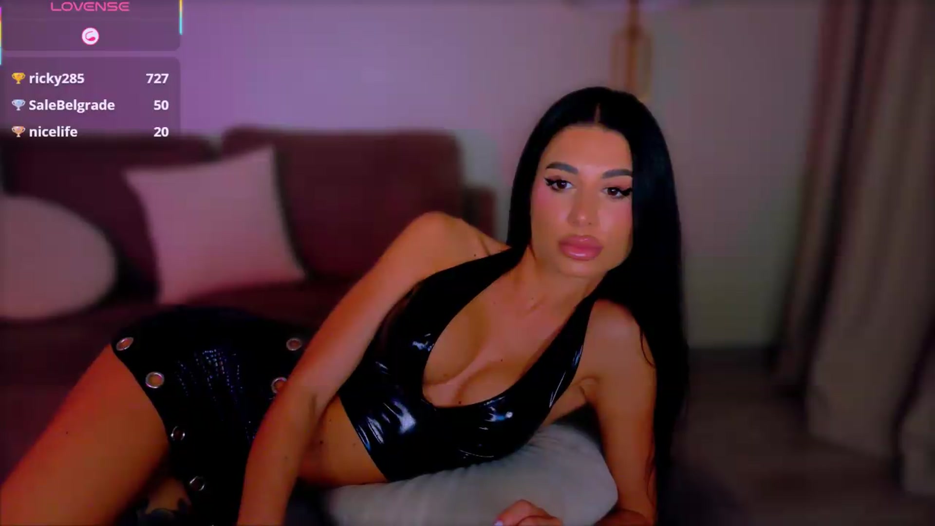 Gallery image thumbnail from ANNYAx's myfreecams stream on, 06/09/2026, 17:11 image 2 of 20