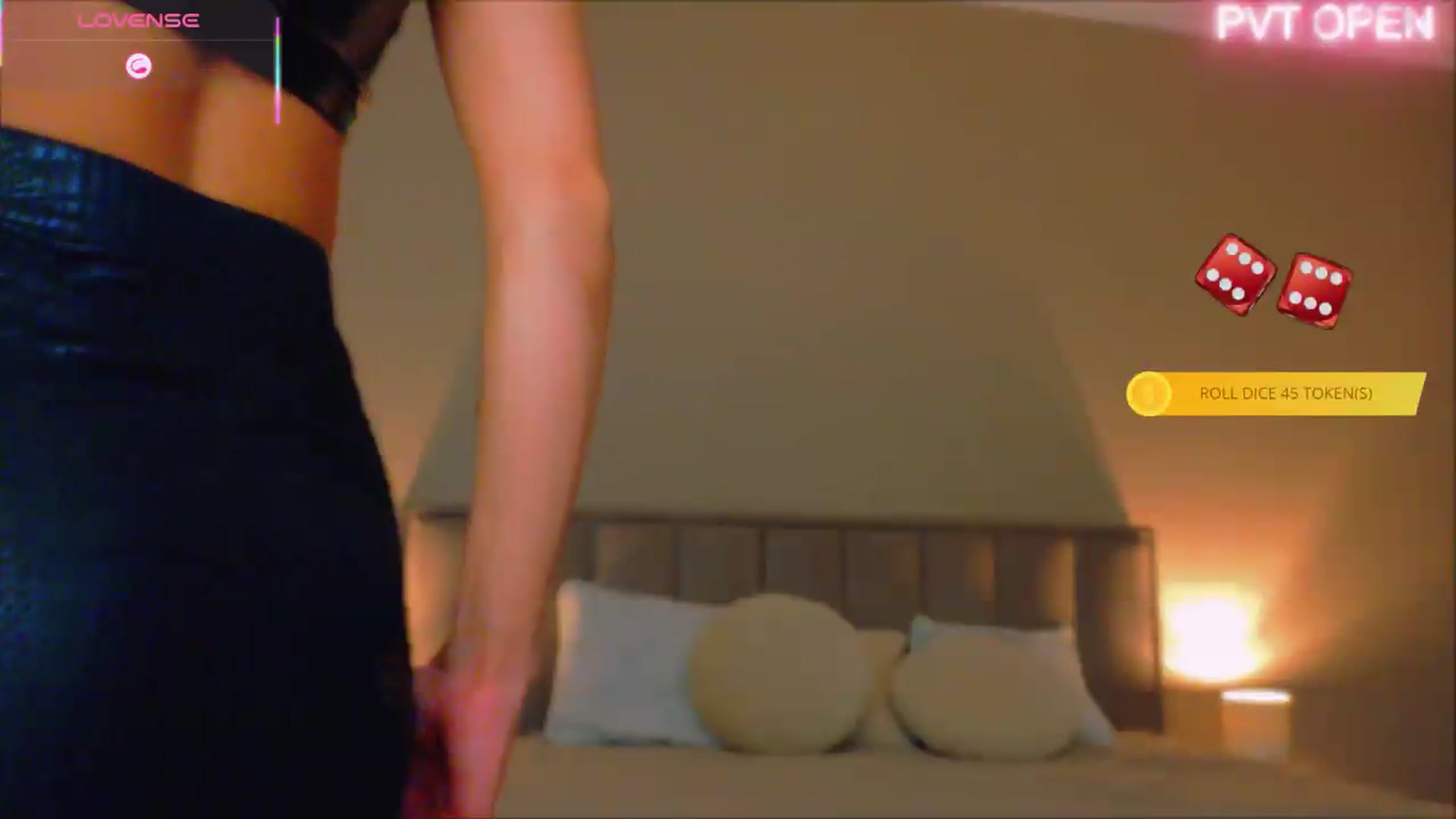 Gallery image thumbnail from ANNYAx's myfreecams stream on, 06/20/2026, 14:22 image 2 of 20
