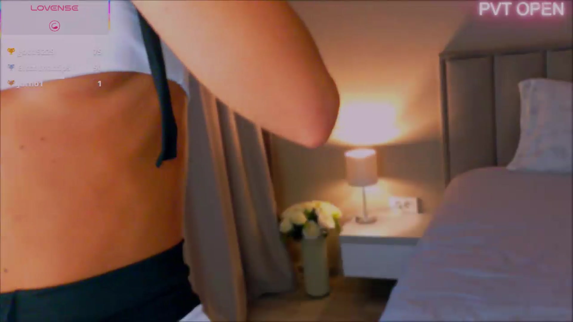 Gallery image thumbnail from ANNYAx's myfreecams stream on, 07/04/2026, 15:28 image 12 of 20