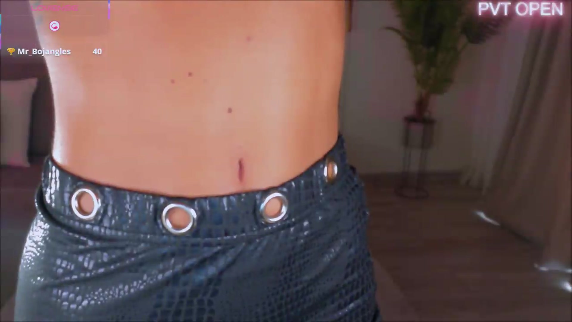 Gallery image thumbnail from ANNYAx's myfreecams stream on, 07/13/2026, 14:32 image 17 of 20