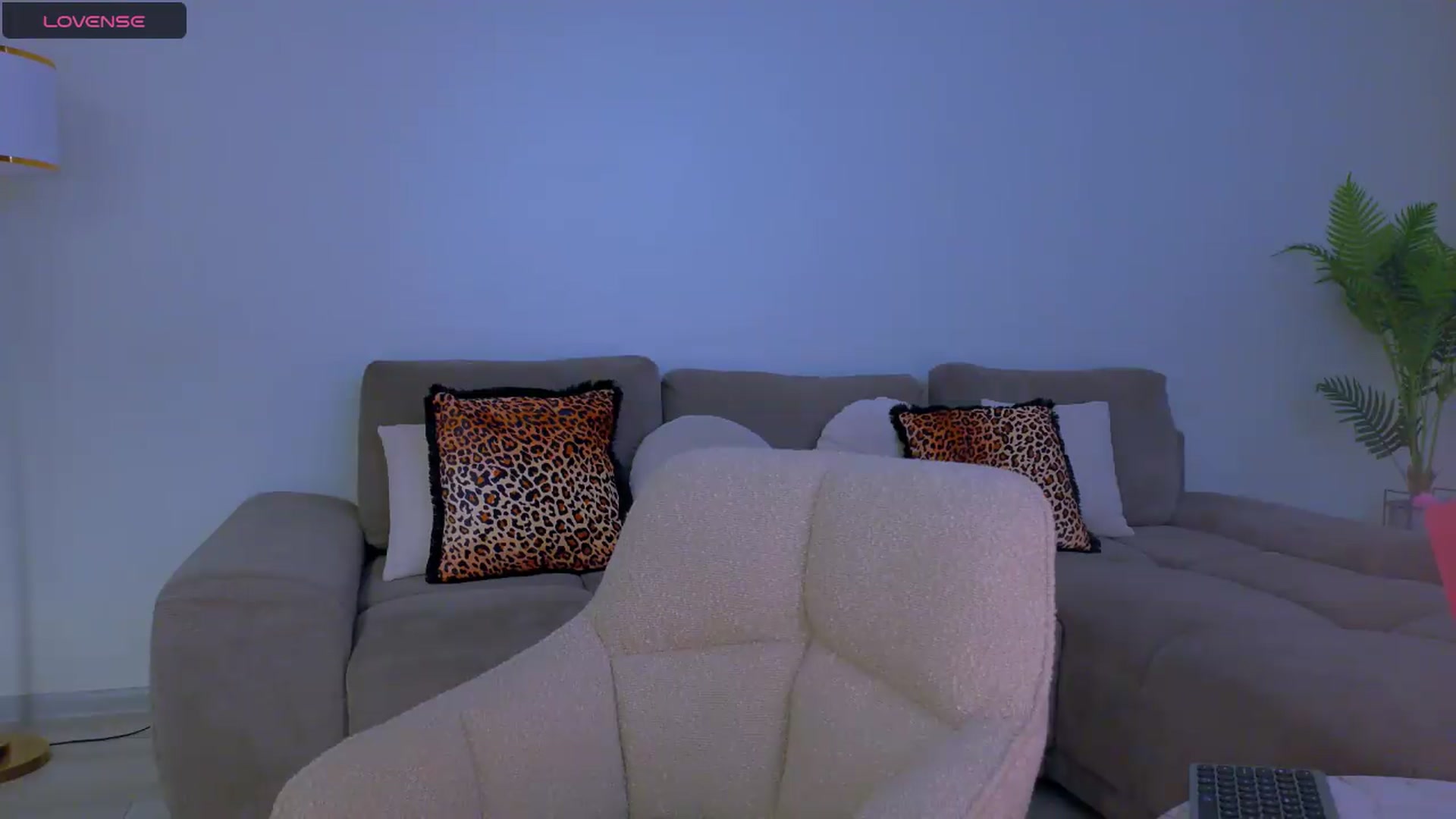 Gallery image thumbnail from ANNYAx's myfreecams stream on, 08/23/2026, 16:24 image 2 of 20