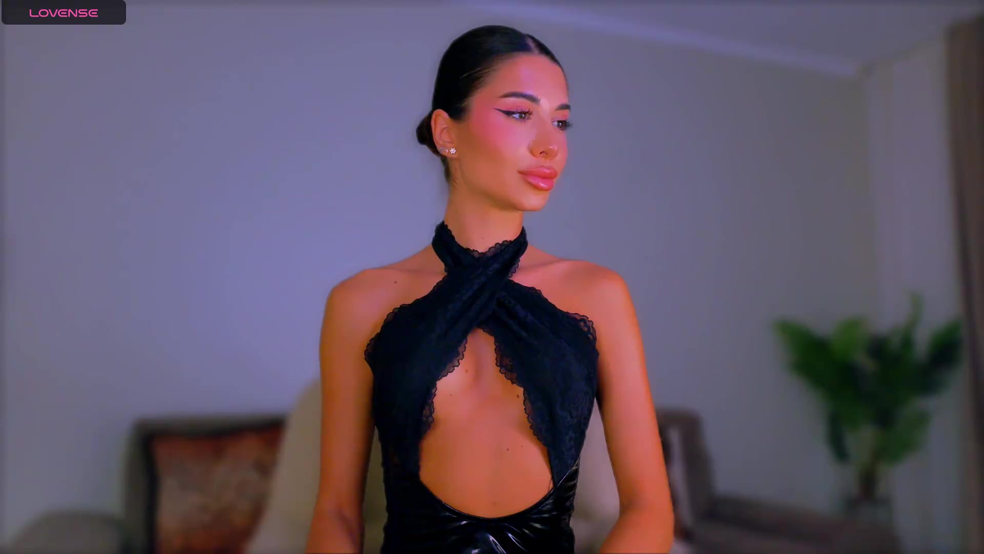 Gallery image thumbnail from ANNYAx's myfreecams stream on, 08/27/2026, 15:10 image 10 of 20
