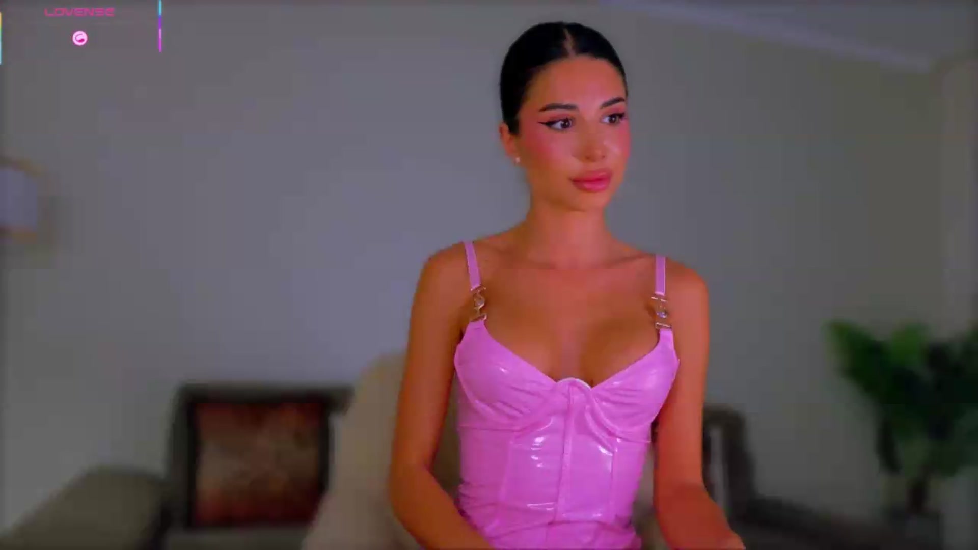 Gallery image thumbnail from ANNYAx's myfreecams stream on, 08/27/2026, 17:08 image 14 of 20