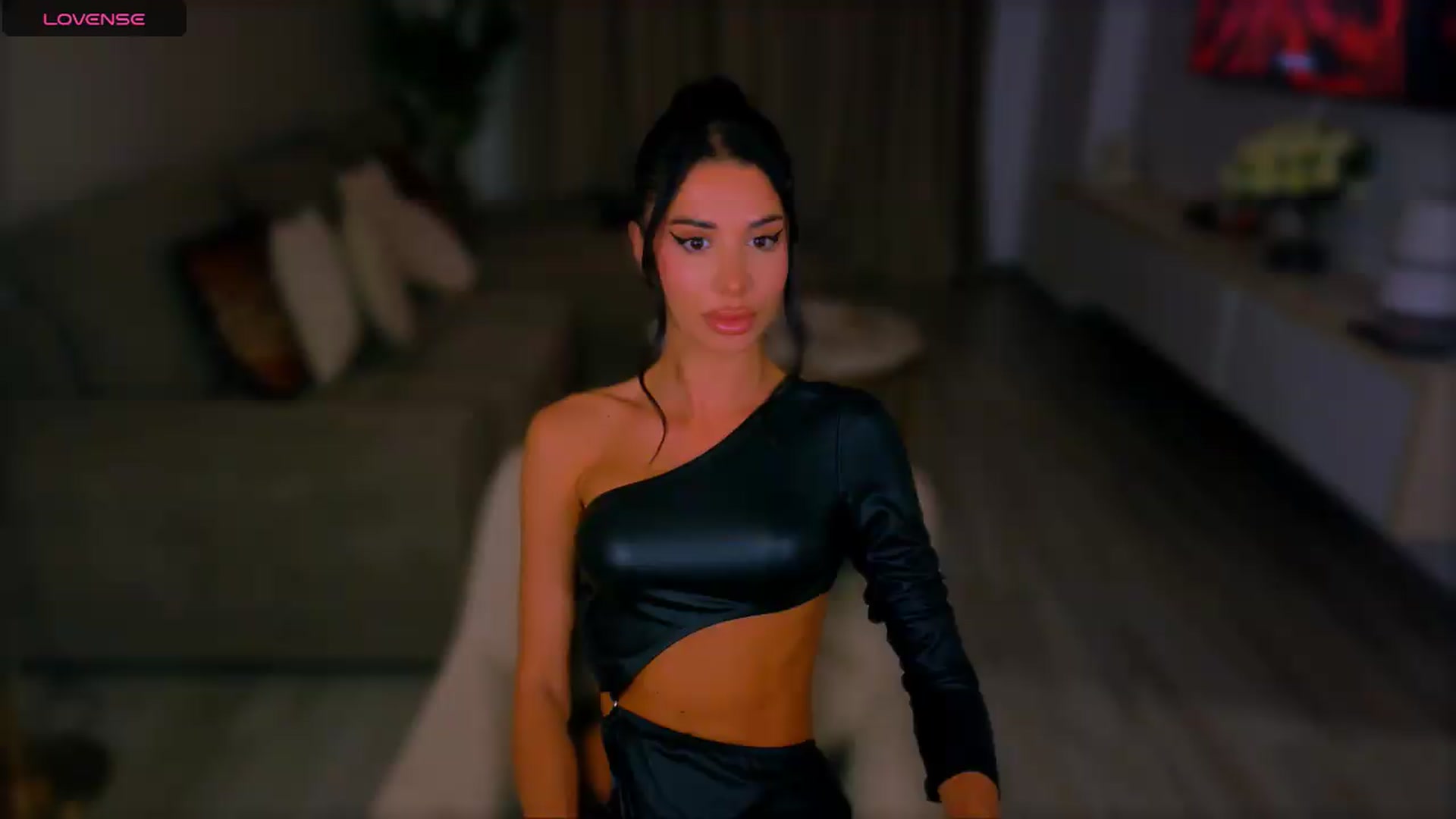 Gallery image thumbnail from ANNYAx's myfreecams stream on, 08/29/2026, 17:00 image 8 of 20