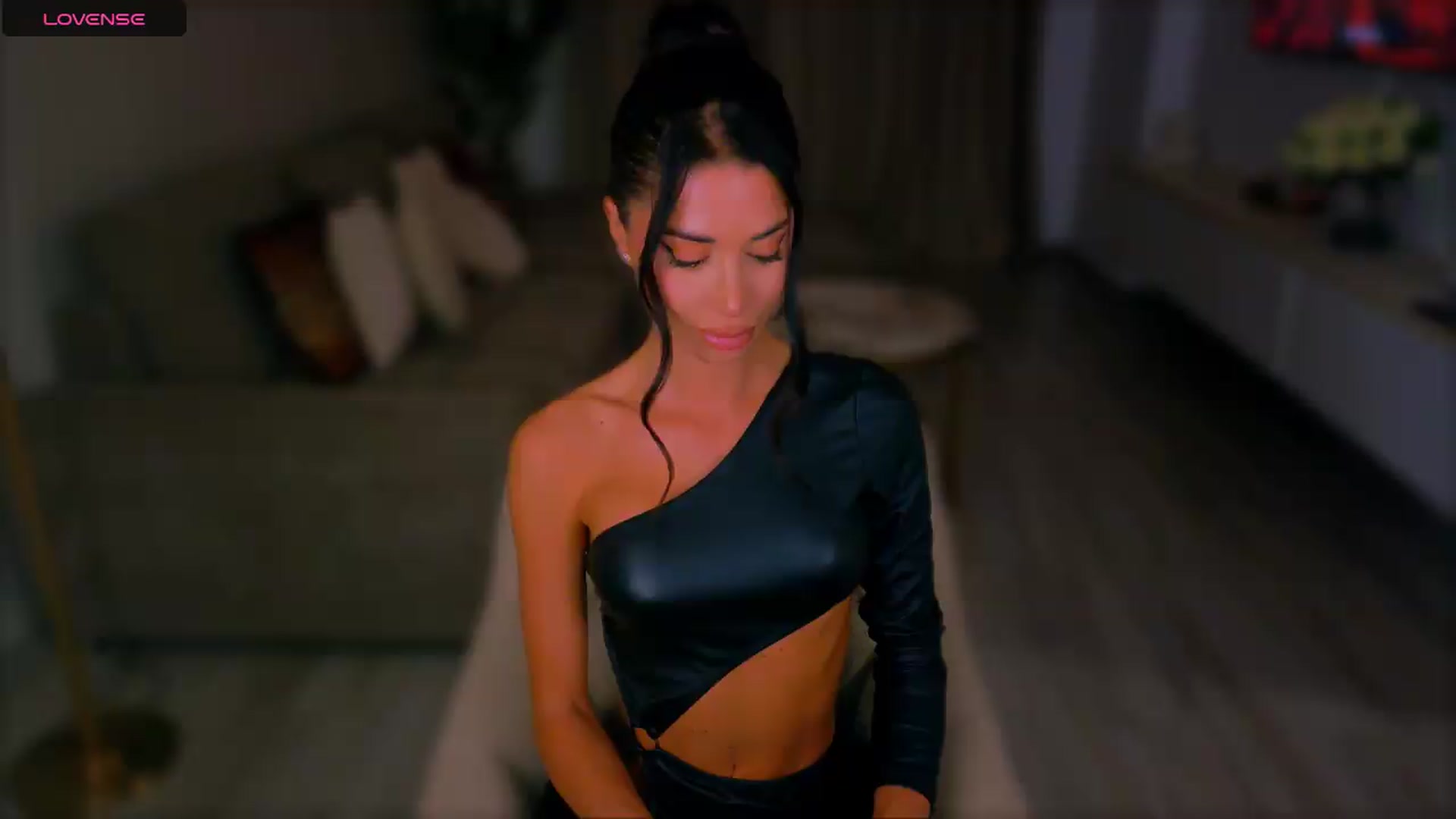 Gallery image thumbnail from ANNYAx's myfreecams stream on, 08/29/2026, 17:00 image 20 of 20
