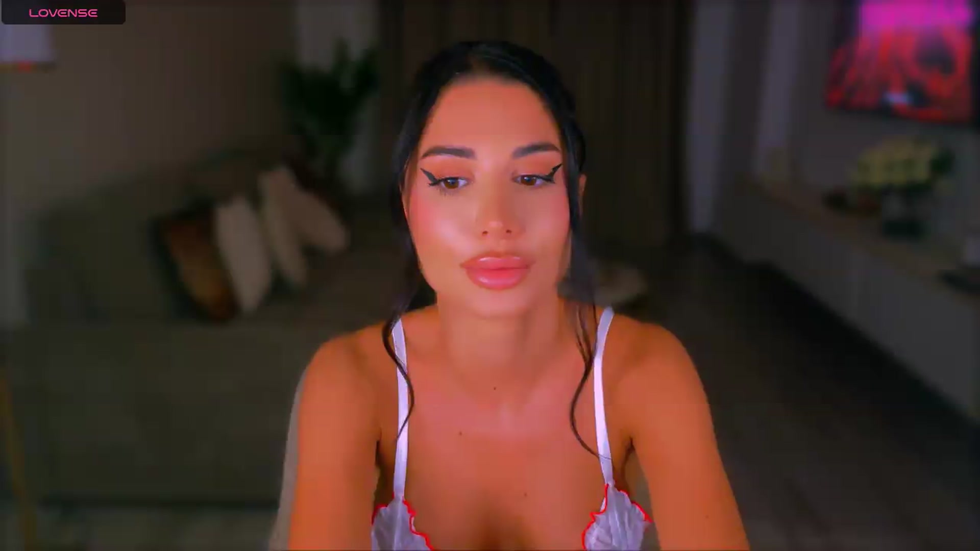 Gallery image thumbnail from ANNYAx's myfreecams stream on, 08/29/2026, 17:50 image 20 of 20