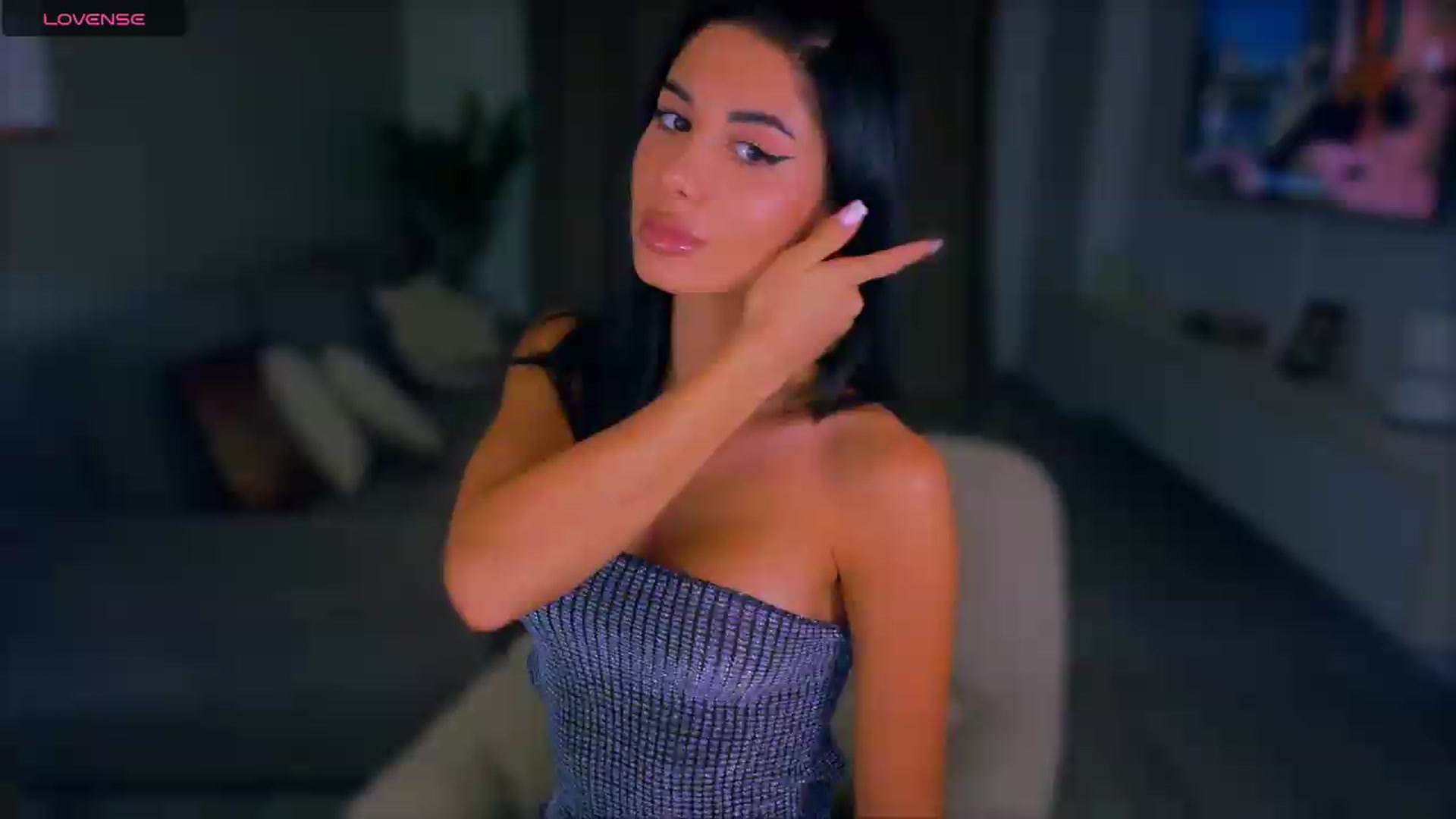 Gallery image thumbnail from ANNYAx's myfreecams stream on, 08/30/2026, 16:27 image 1 of 20