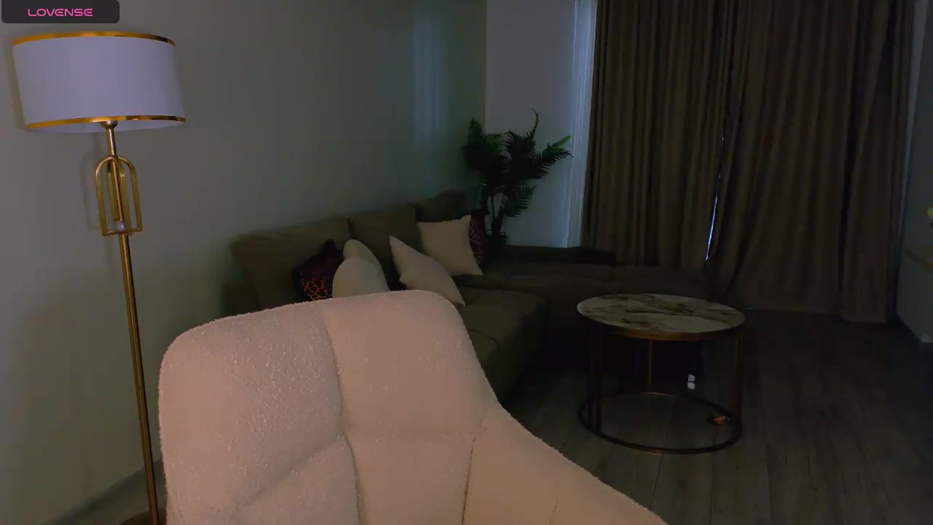 Gallery image thumbnail from ANNYAx's myfreecams stream on, 09/12/2026, 14:22 image 18 of 20