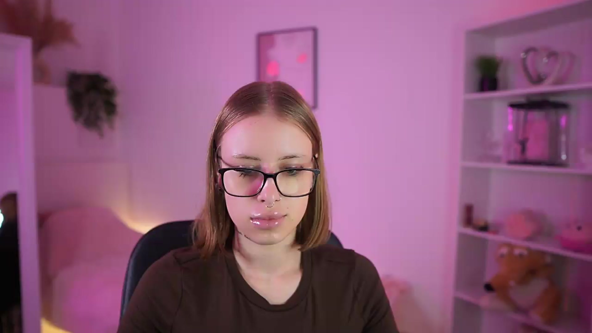 Gallery image thumbnail from ANastasiaTkachenko's myfreecams stream on, 09/21/2026, 20:52 image 1 of 20