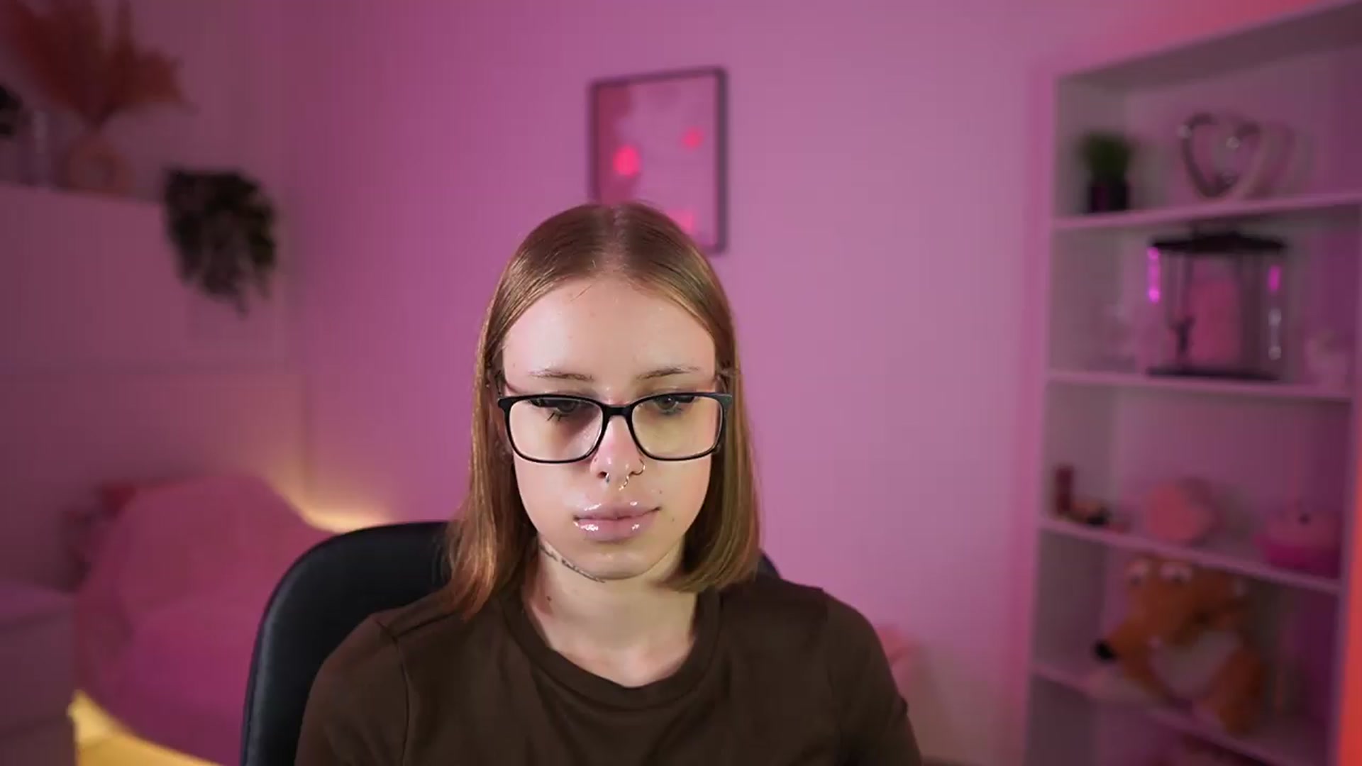 Gallery image thumbnail from ANastasiaTkachenko's myfreecams stream on, 09/21/2026, 20:52 image 16 of 20