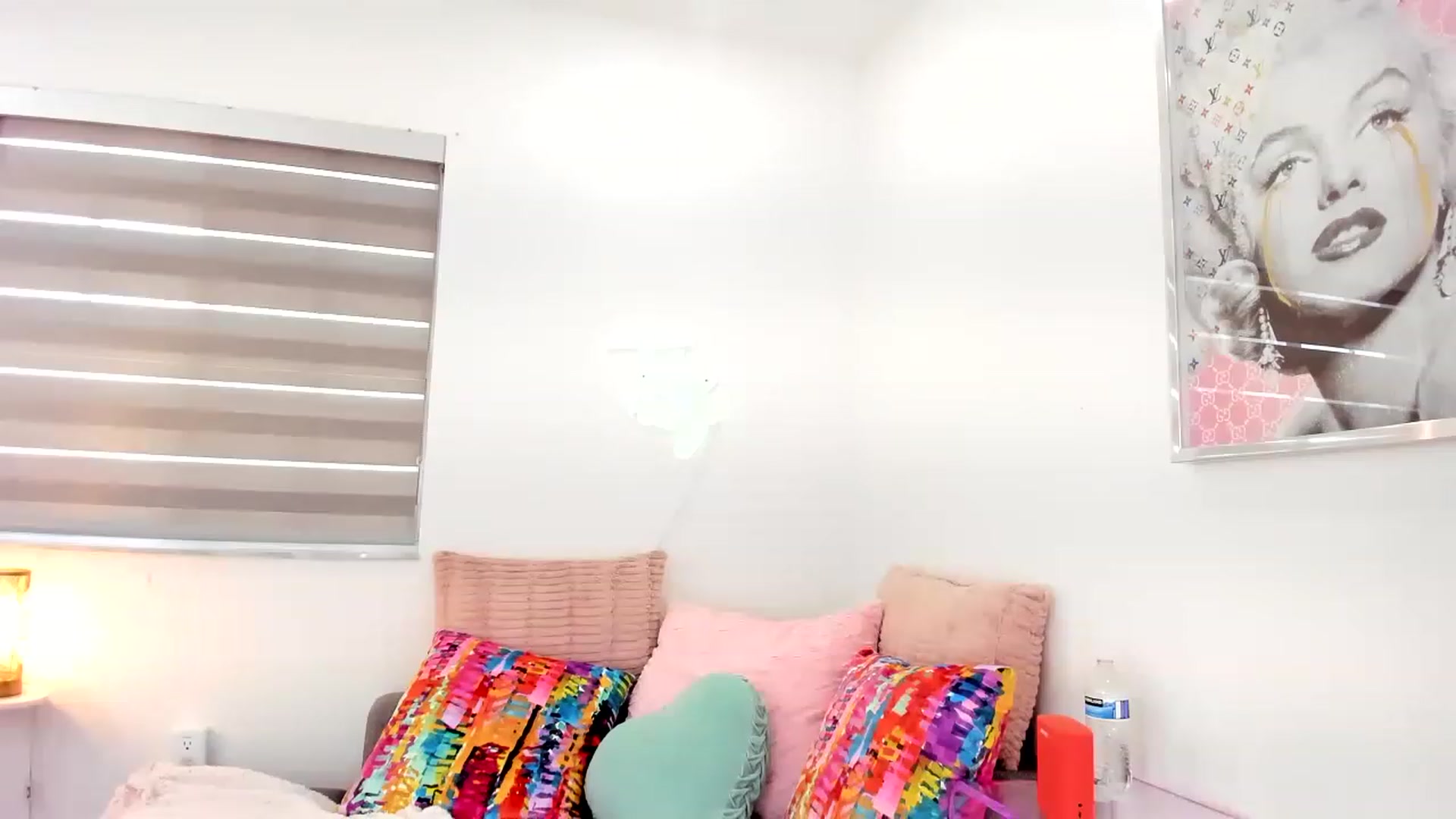 Gallery image thumbnail from APRILX_LOVE's myfreecams stream on, 04/24/2023, 14:35 image 18 of 20