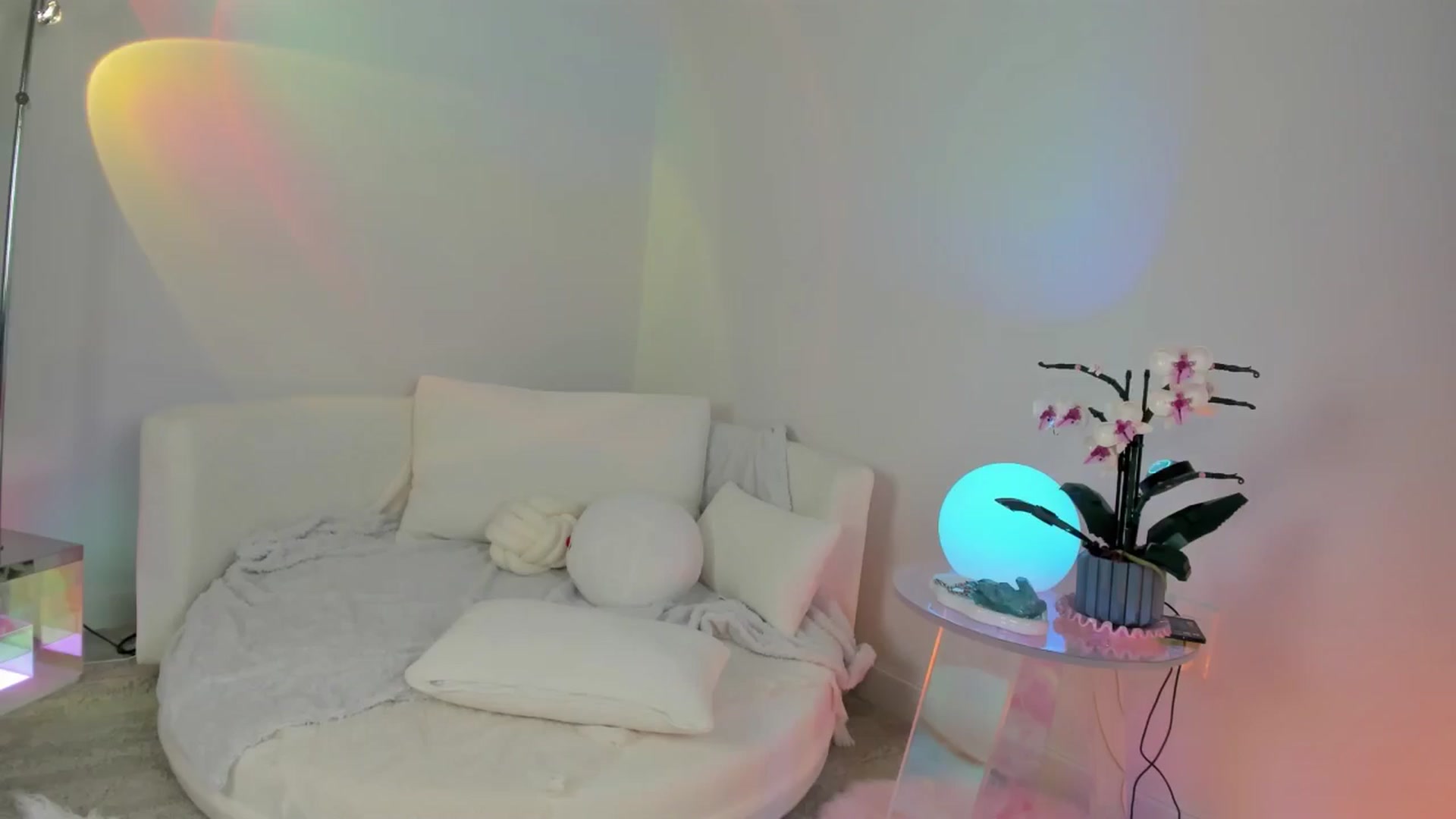 Gallery image thumbnail from ARIAllure's myfreecams stream on, 02/07/2025, 03:24 image 20 of 20