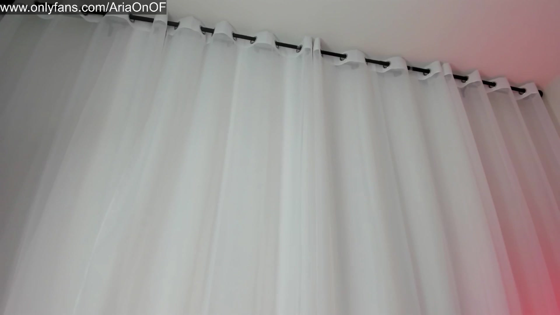 Gallery image thumbnail from ARIAllure's myfreecams stream on, 10/22/2025, 03:47 image 17 of 20