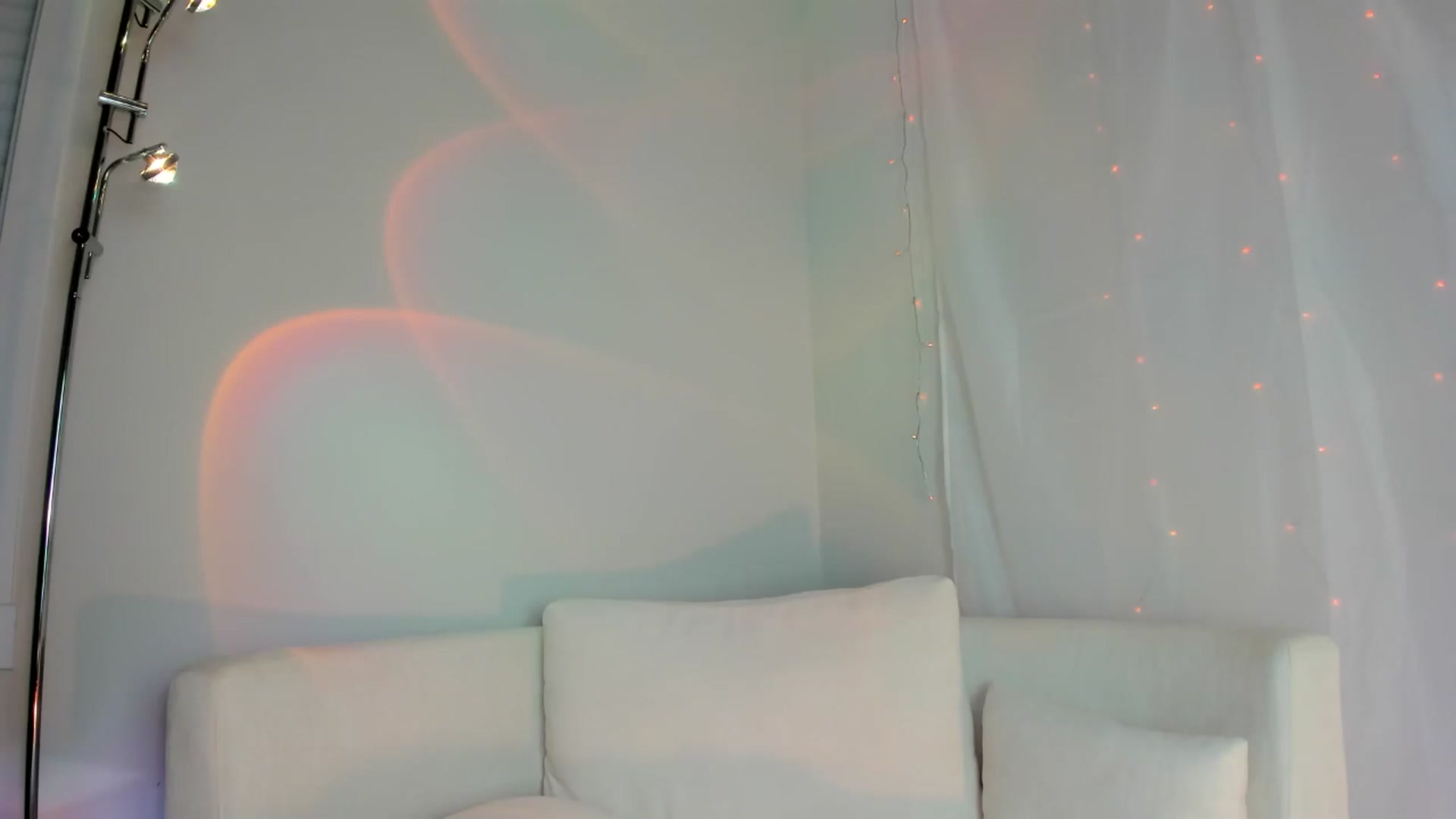 Gallery image thumbnail from ARIAllure's myfreecams stream on, 10/26/2025, 01:41 image 19 of 20