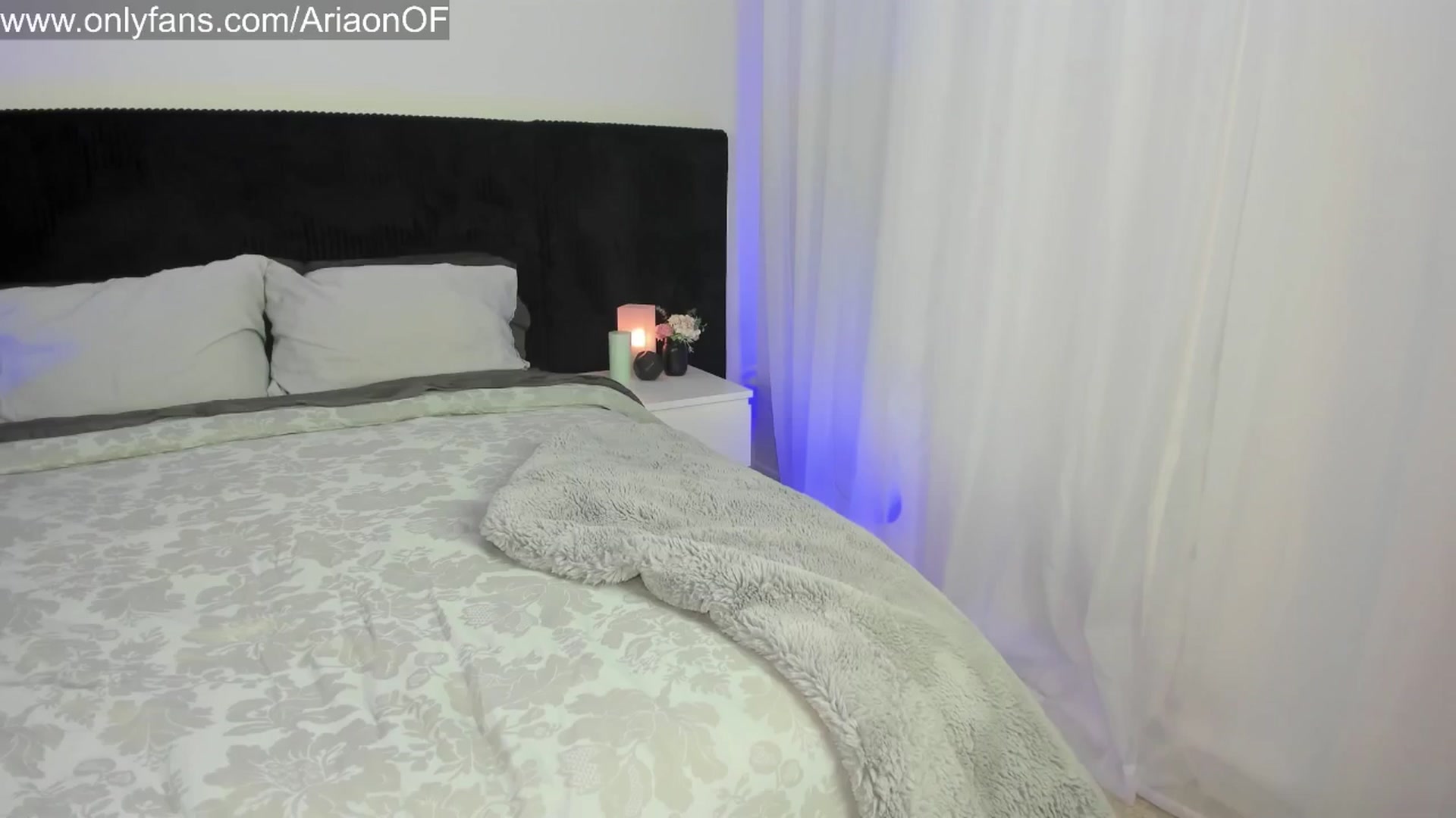 Gallery image thumbnail from ARIAllure's myfreecams stream on, 12/03/2025, 01:30 image 18 of 20