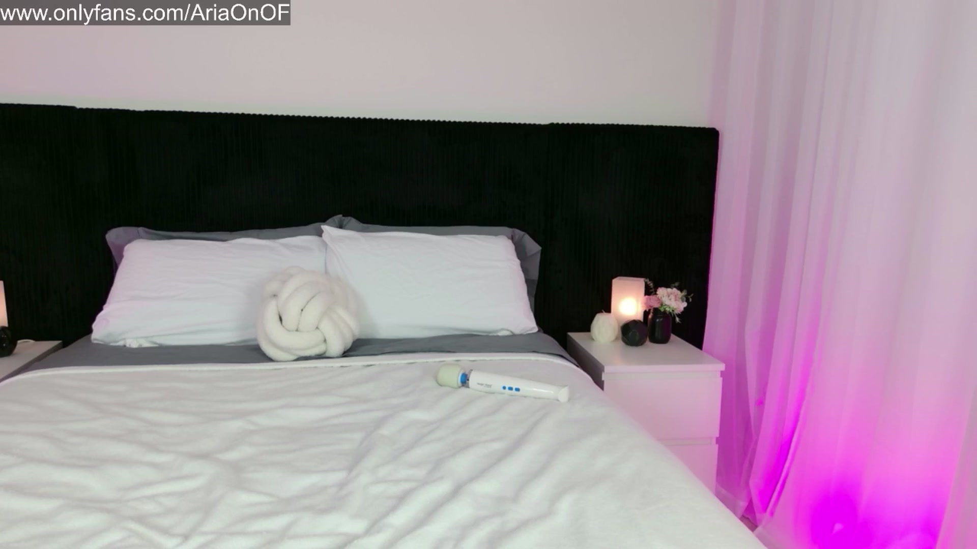 Gallery image thumbnail from ARIAllure's myfreecams stream on, 01/07/2026, 03:39 image 9 of 20