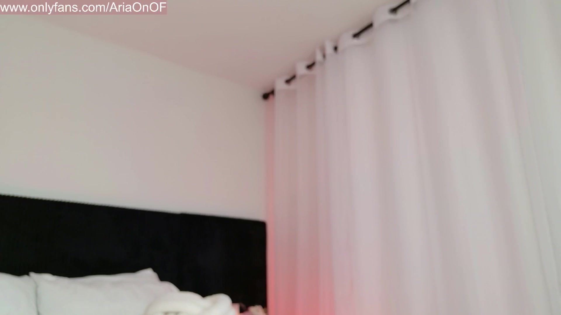 Gallery image thumbnail from ARIAllure's myfreecams stream on, 01/25/2026, 03:49 image 20 of 20