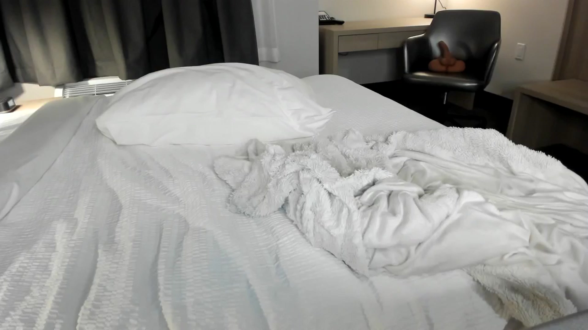 Gallery image thumbnail from ARIAllure's myfreecams stream on, 01/28/2026, 06:16 image 8 of 20