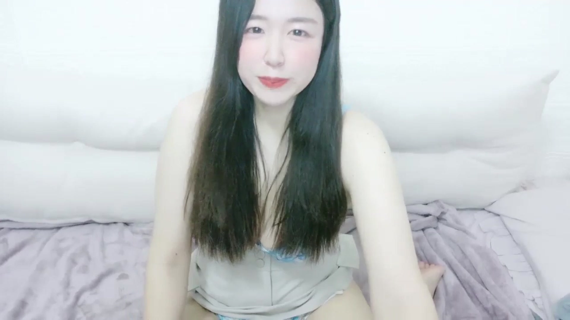 Gallery image thumbnail from ARISA_TANAKA's myfreecams stream on, 01/01/2025, 13:47 image 11 of 20