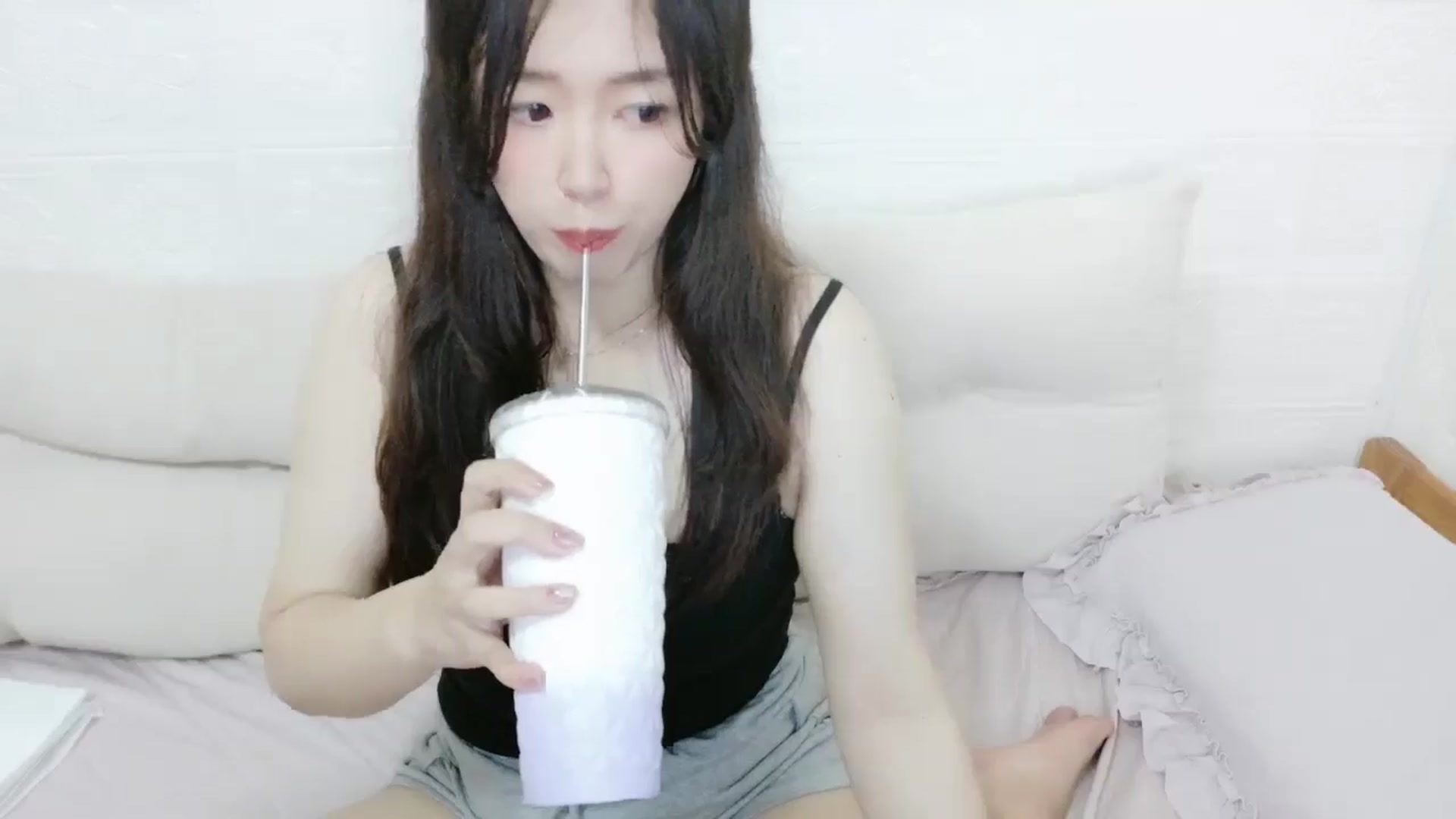 Gallery image thumbnail from ARISA_TANAKA's myfreecams stream on, 06/29/2025, 11:18 image 6 of 20