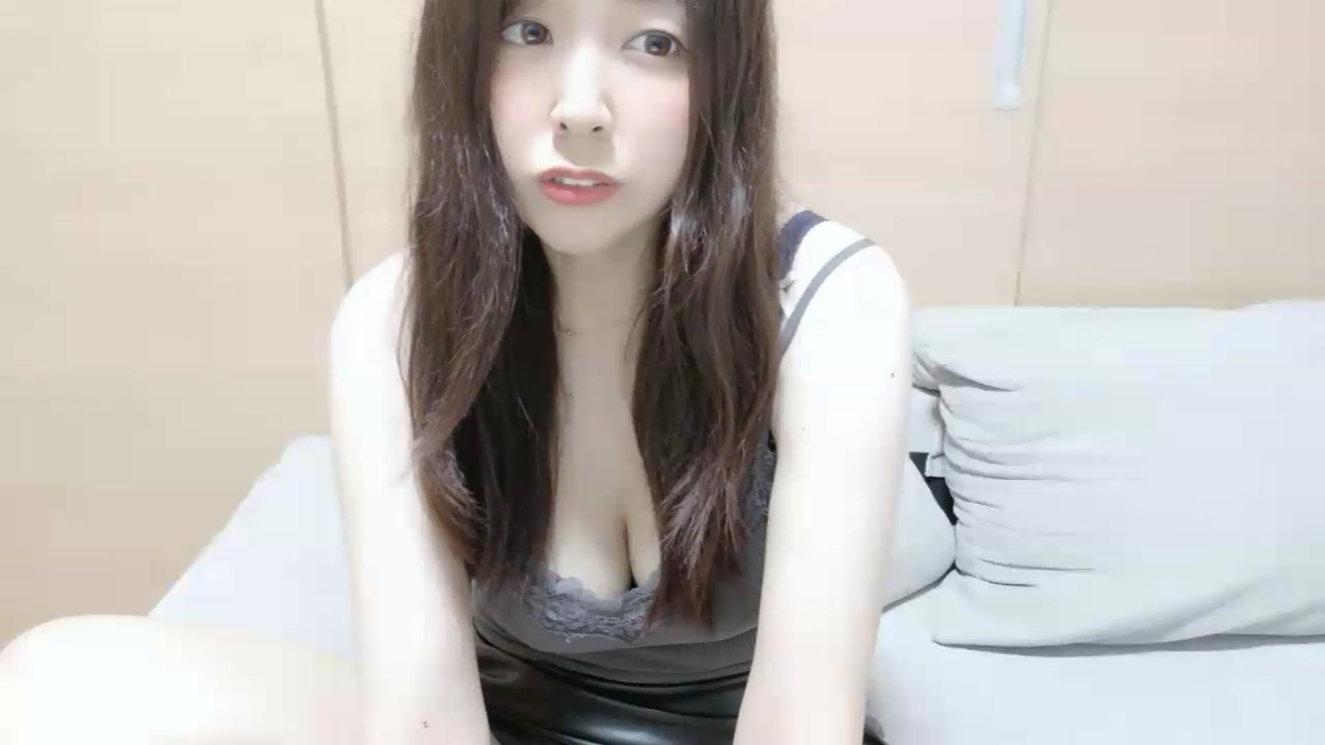 Gallery image thumbnail from ARISA_TANAKA's myfreecams stream on, 08/09/2026, 12:22 image 8 of 20