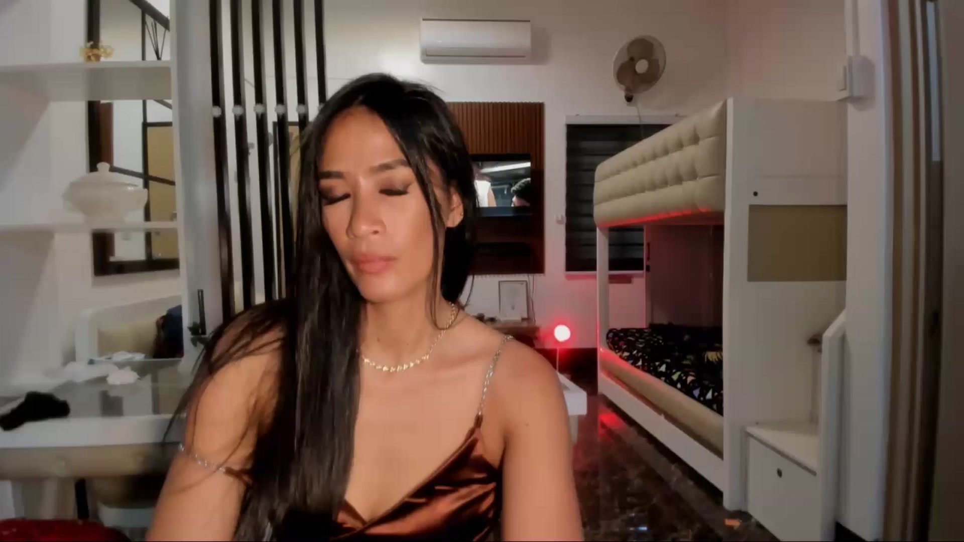 Gallery image thumbnail from ARealGoddessX's myfreecams stream on, 03/18/2025, 08:31 image 20 of 20