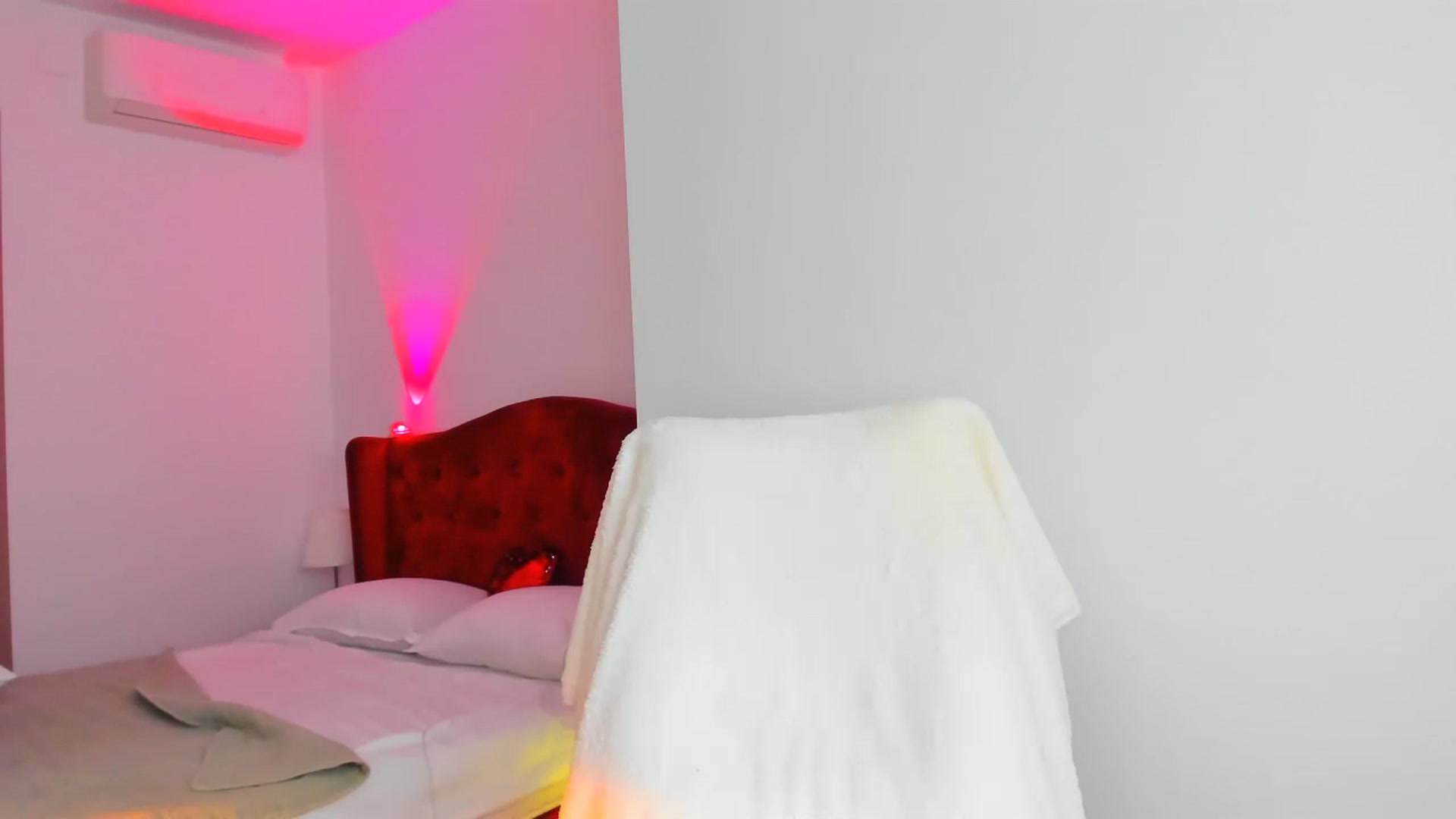 Gallery image thumbnail from ASTAR's myfreecams stream on, 12/02/2023, 12:55 image 5 of 20