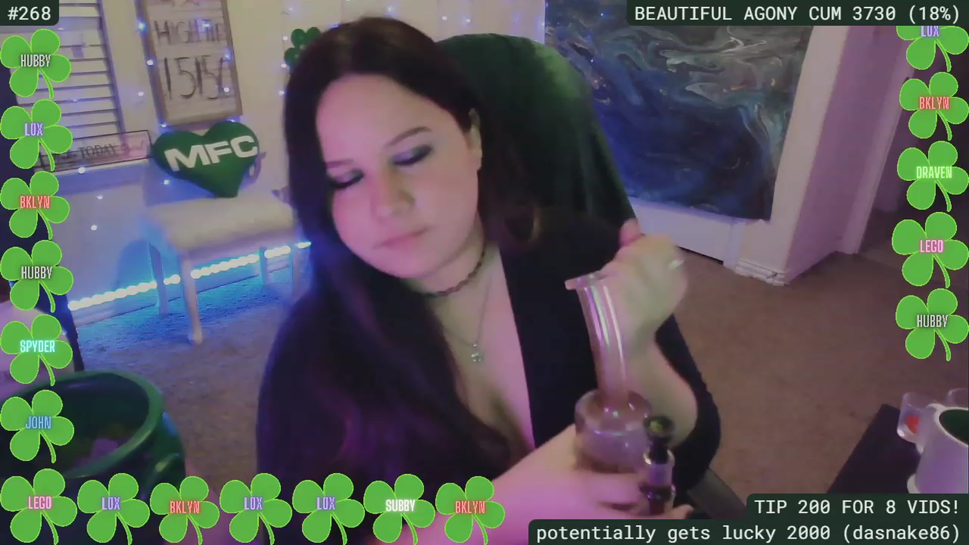 Gallery image thumbnail from ASassyLassie's myfreecams stream on, 03/18/2023, 06:25 image 19 of 20