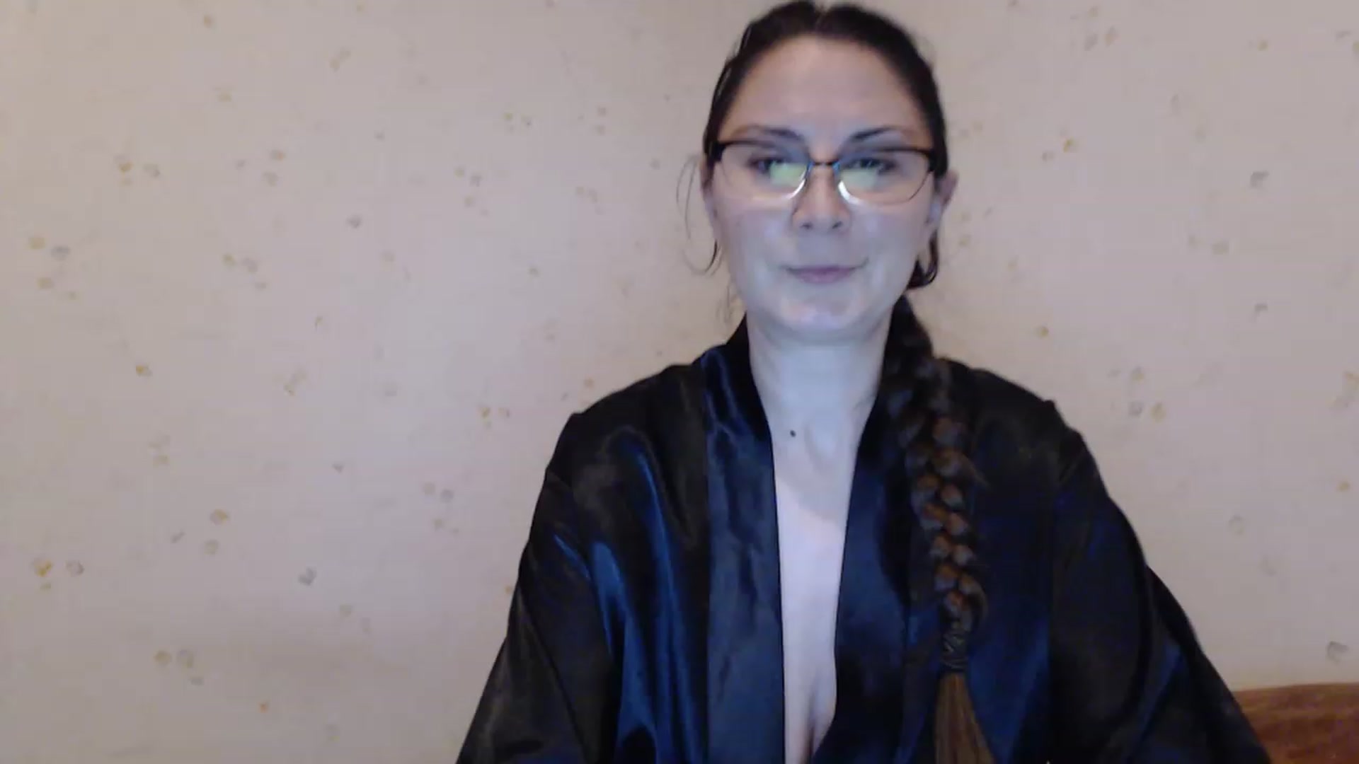 Gallery image thumbnail from ASexyMind's myfreecams stream on, 01/02/2023, 24:58 image 8 of 20