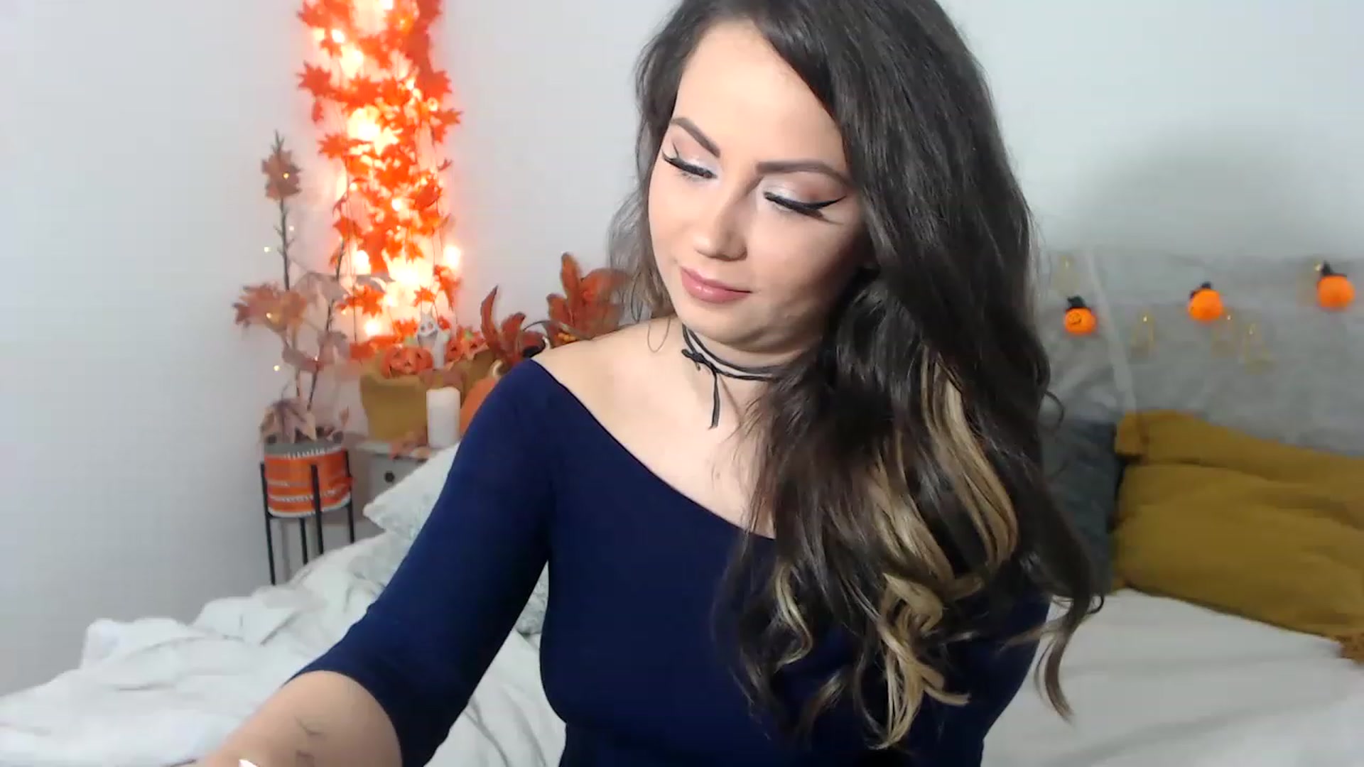 Gallery image thumbnail from ASweetJessie's myfreecams stream on, 11/15/2022, 16:30 image 18 of 20