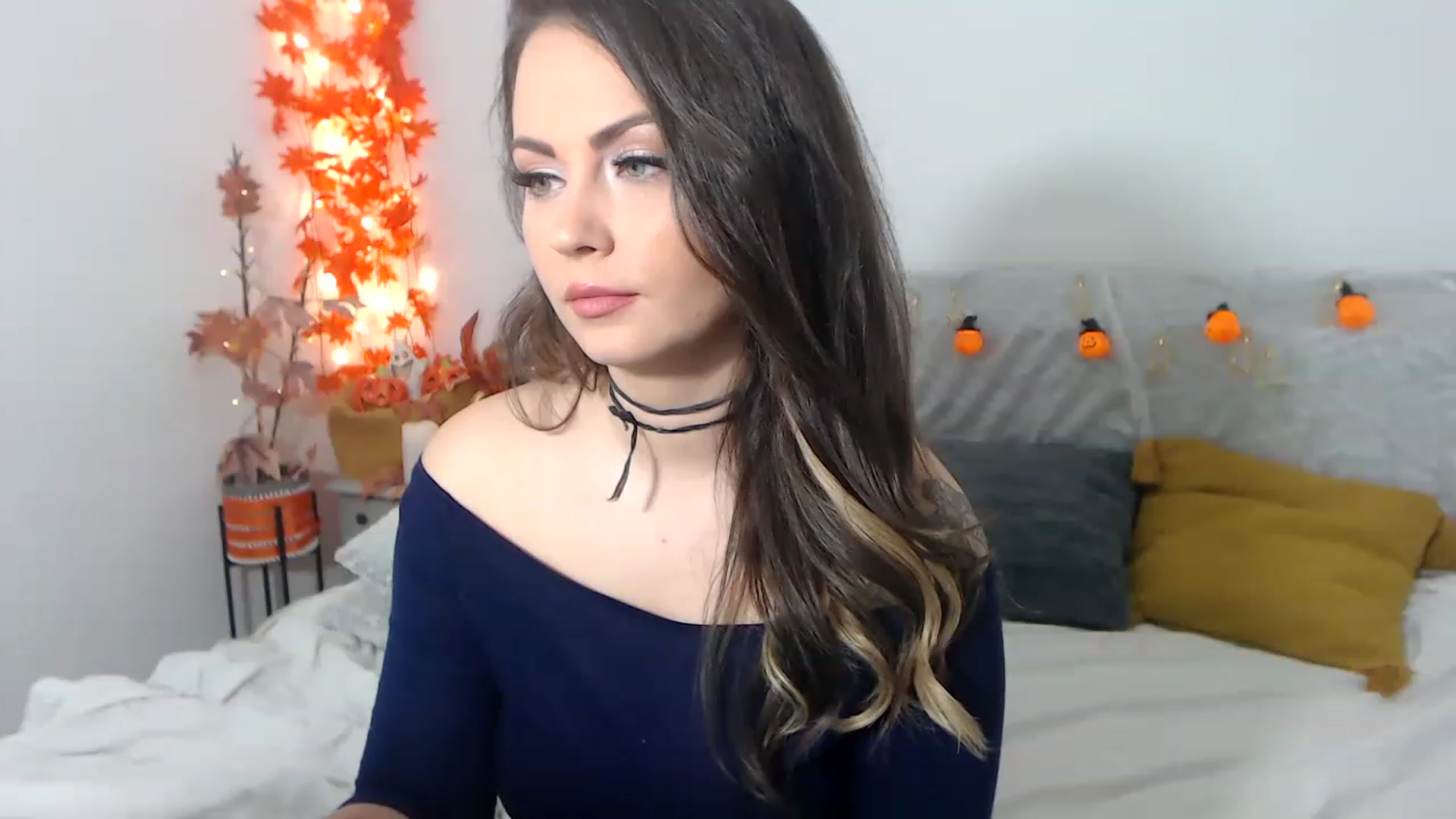 Gallery image thumbnail from ASweetJessie's myfreecams stream on, 11/15/2022, 16:30 image 8 of 20