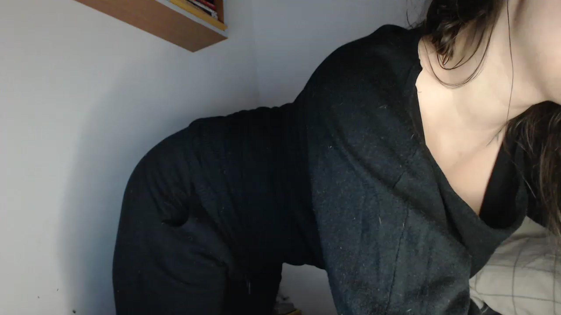 Gallery image thumbnail from ASweetJessie's myfreecams stream on, 11/22/2022, 16:21 image 5 of 20
