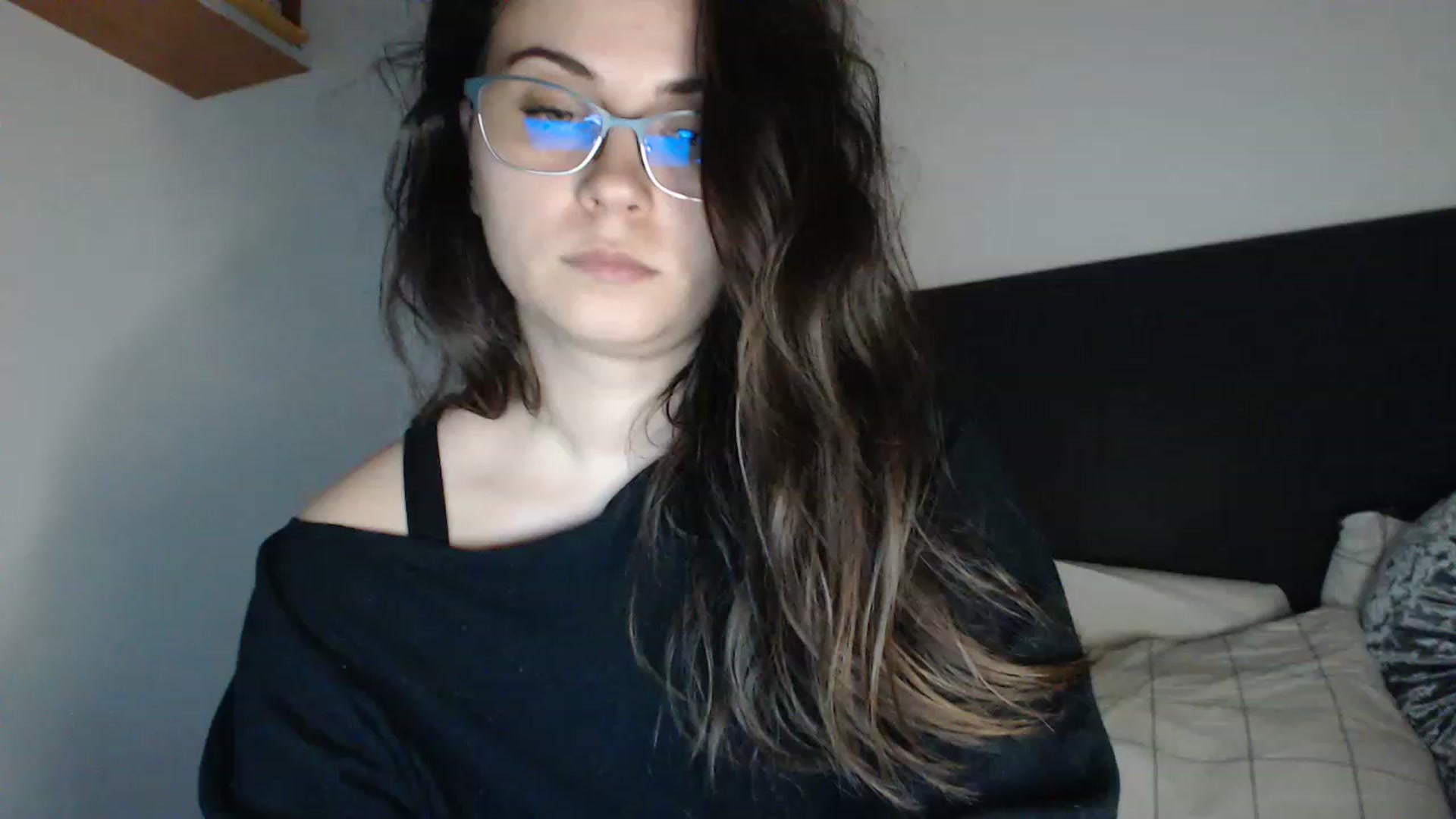 Gallery image thumbnail from ASweetJessie's myfreecams stream on, 11/22/2022, 16:21 image 20 of 20