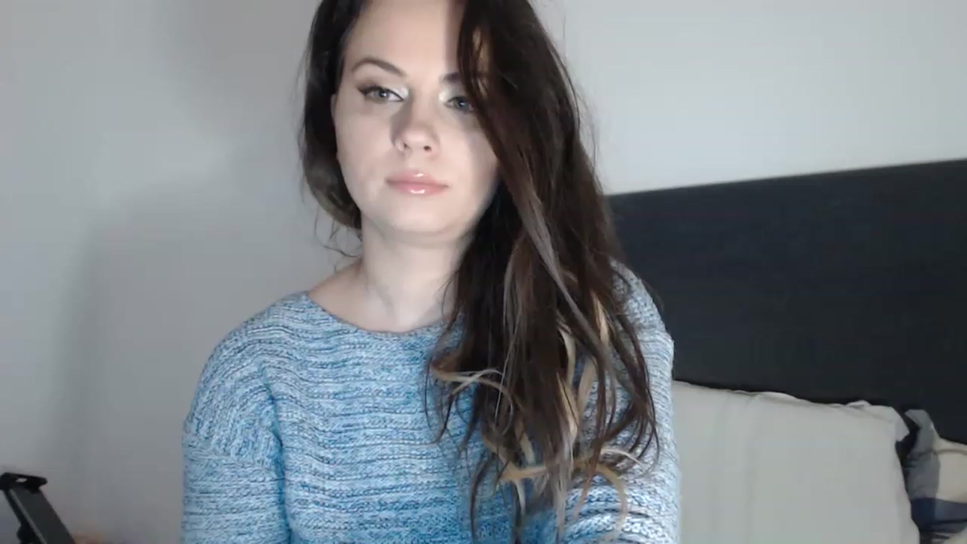 Gallery image thumbnail from ASweetJessie's myfreecams stream on, 12/09/2022, 18:08 image 9 of 20