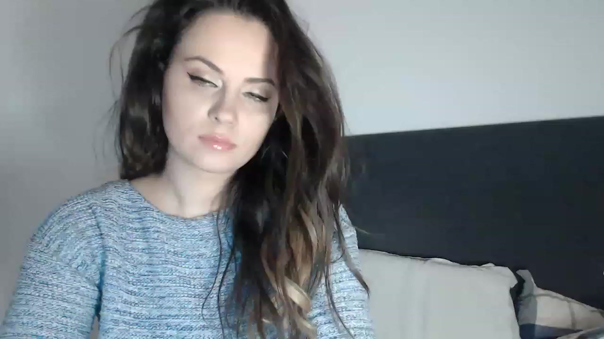 Gallery image thumbnail from ASweetJessie's myfreecams stream on, 12/09/2022, 18:08 image 1 of 20
