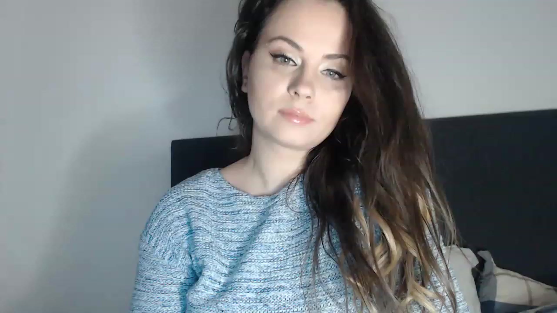 Gallery image thumbnail from ASweetJessie's myfreecams stream on, 12/09/2022, 18:08 image 3 of 20