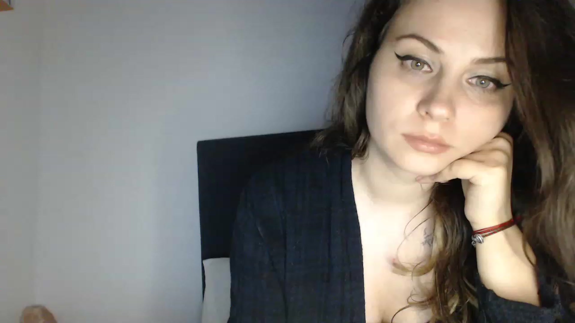 Gallery image thumbnail from ASweetJessie's myfreecams stream on, 01/30/2023, 16:11 image 11 of 20