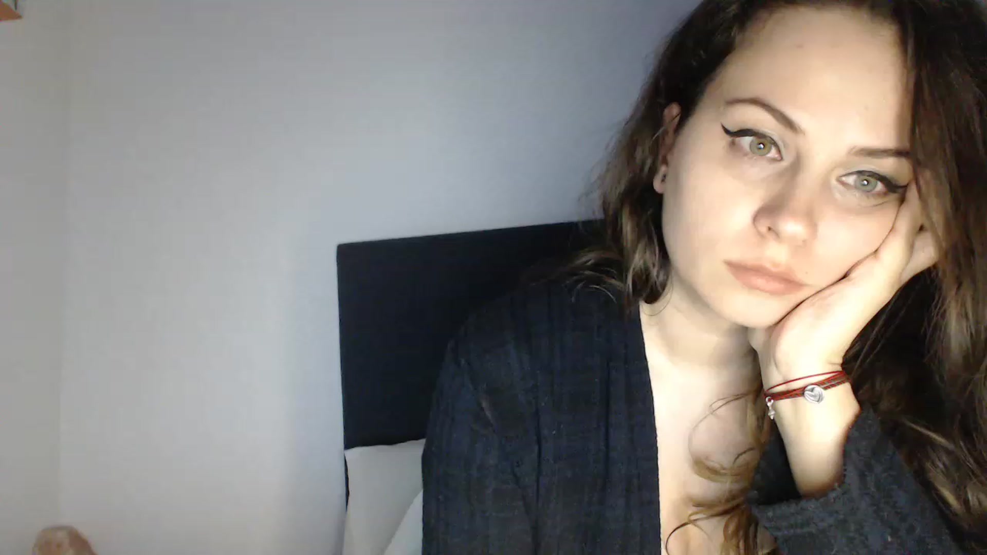 Gallery image thumbnail from ASweetJessie's myfreecams stream on, 01/30/2023, 16:11 image 13 of 20