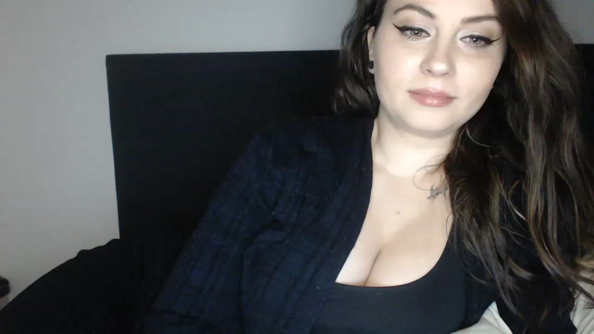 Gallery image thumbnail from ASweetJessie's myfreecams stream on, 01/31/2023, 18:53 image 13 of 20