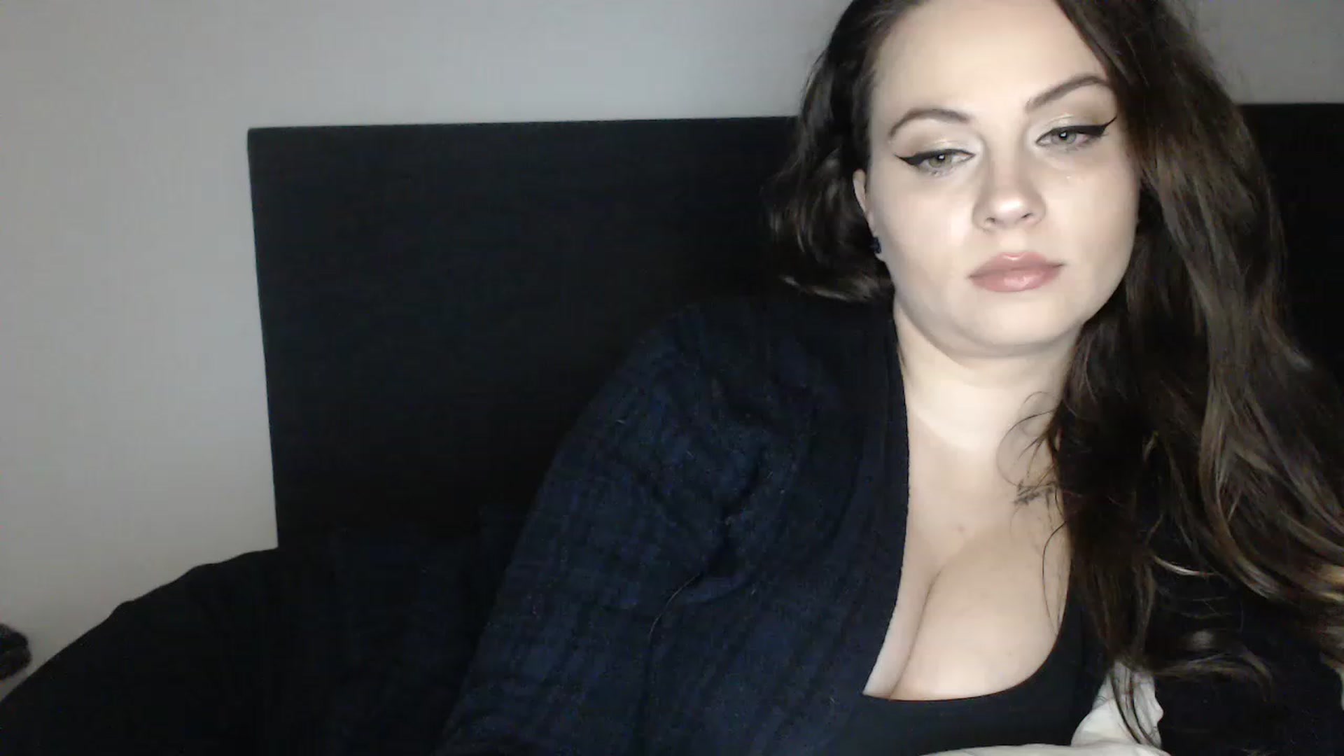 Gallery image thumbnail from ASweetJessie's myfreecams stream on, 01/31/2023, 18:53 image 8 of 20