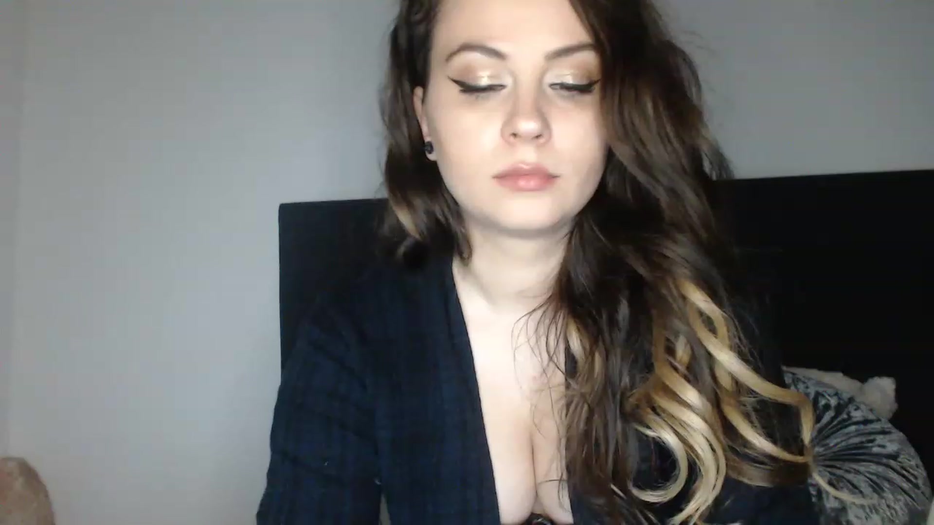 Gallery image thumbnail from ASweetJessie's myfreecams stream on, 01/31/2023, 19:57 image 15 of 20