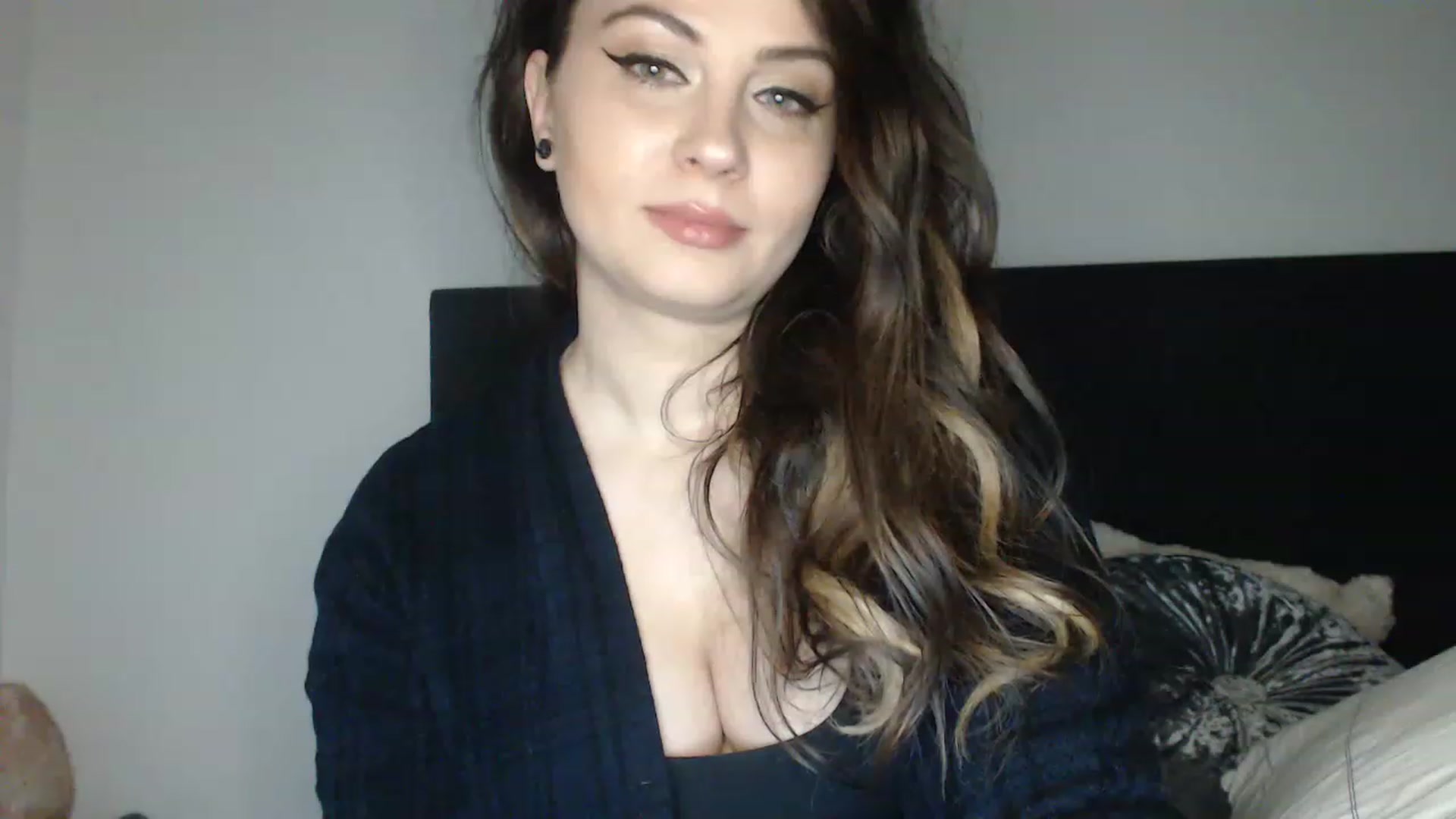 Gallery image thumbnail from ASweetJessie's myfreecams stream on, 01/31/2023, 19:57 image 6 of 20