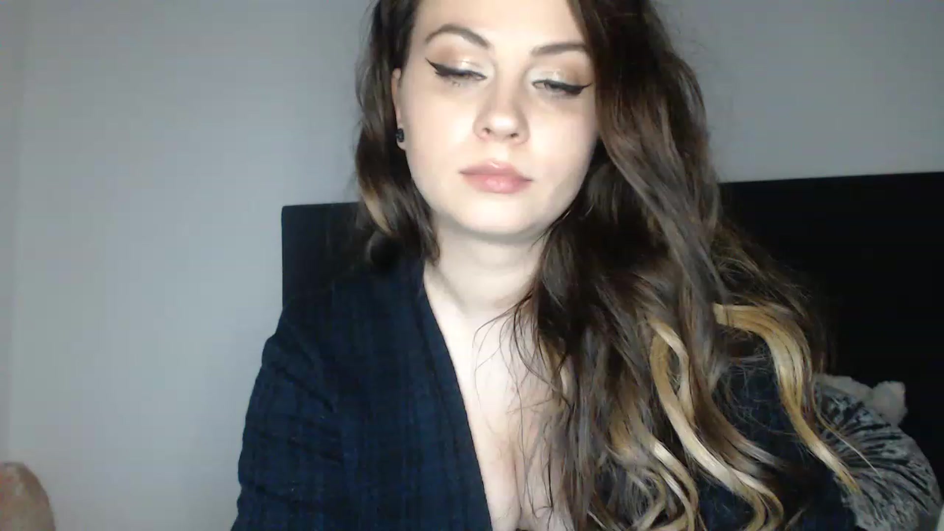 Gallery image thumbnail from ASweetJessie's myfreecams stream on, 01/31/2023, 19:57 image 14 of 20