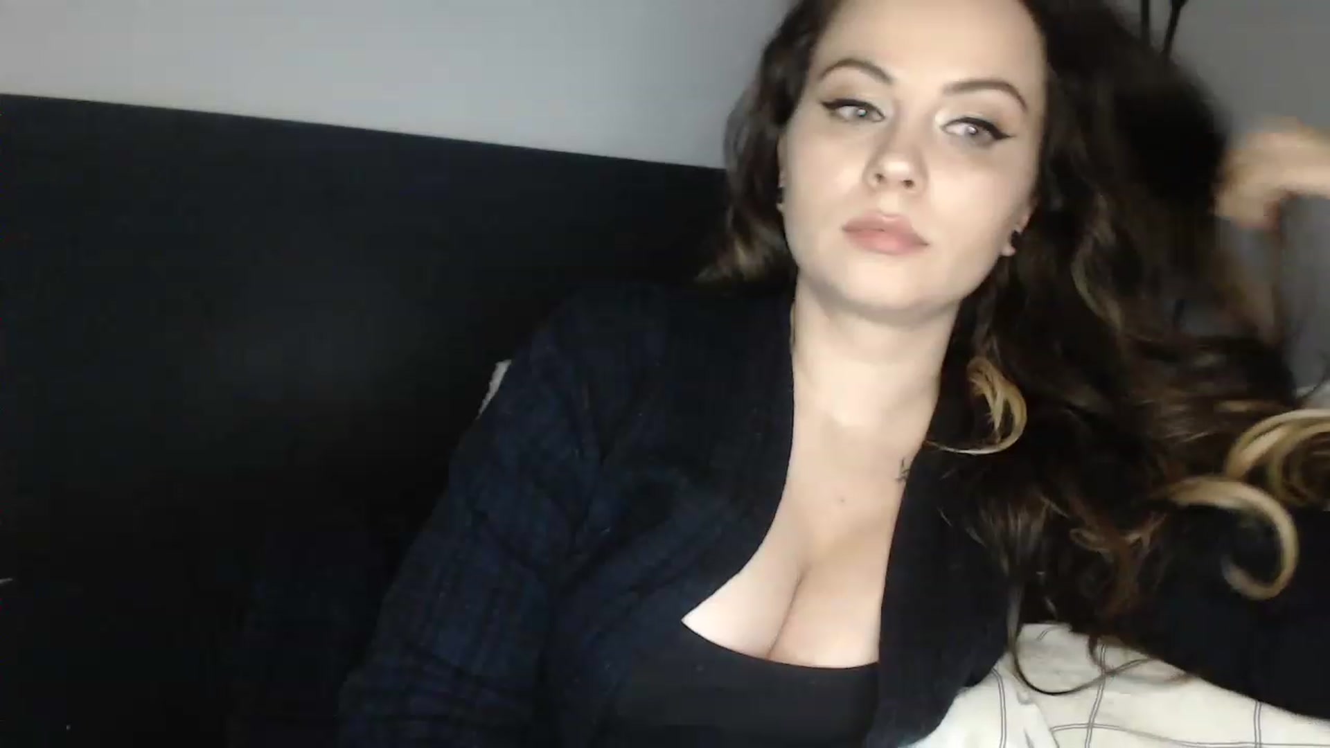 Gallery image thumbnail from ASweetJessie's myfreecams stream on, 01/31/2023, 19:57 image 17 of 20