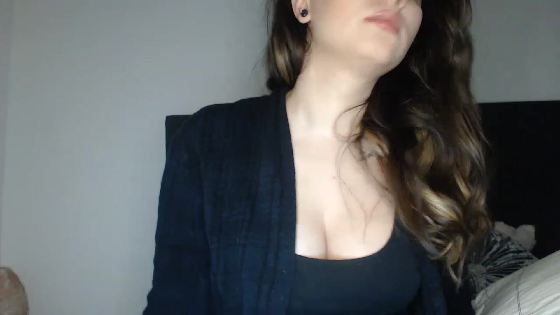 Gallery image thumbnail from ASweetJessie's myfreecams stream on, 01/31/2023, 19:57 image 7 of 20